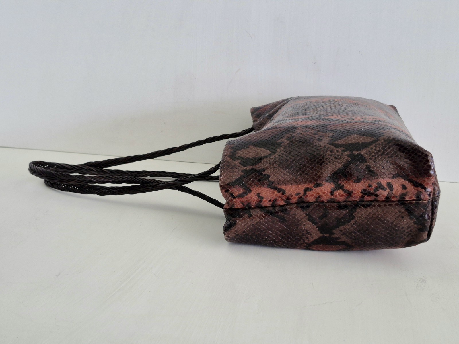 Falor Le Borse Earth Tones Snakeskin Embossed Leather Medium Tote/ Shoulder Bag