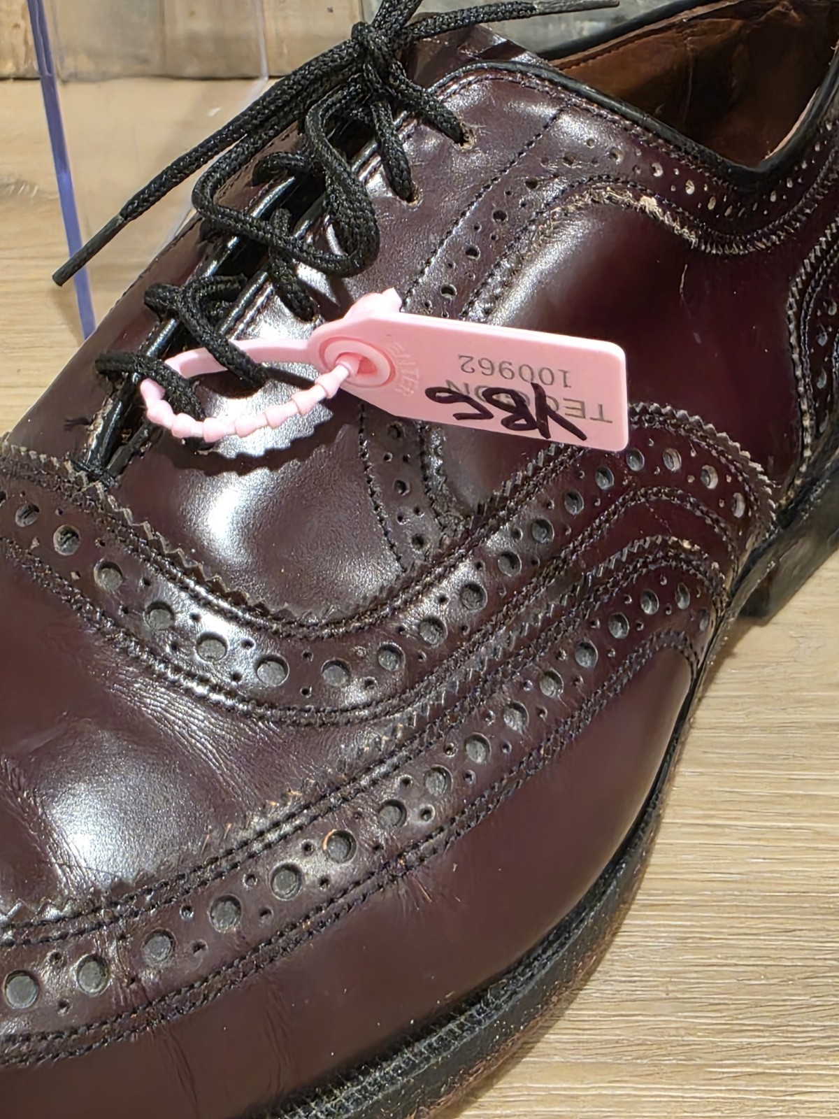 Allen Edmonds McAllister Wingtip Oxfords Burgundy 9 EEE USA Leather Wide