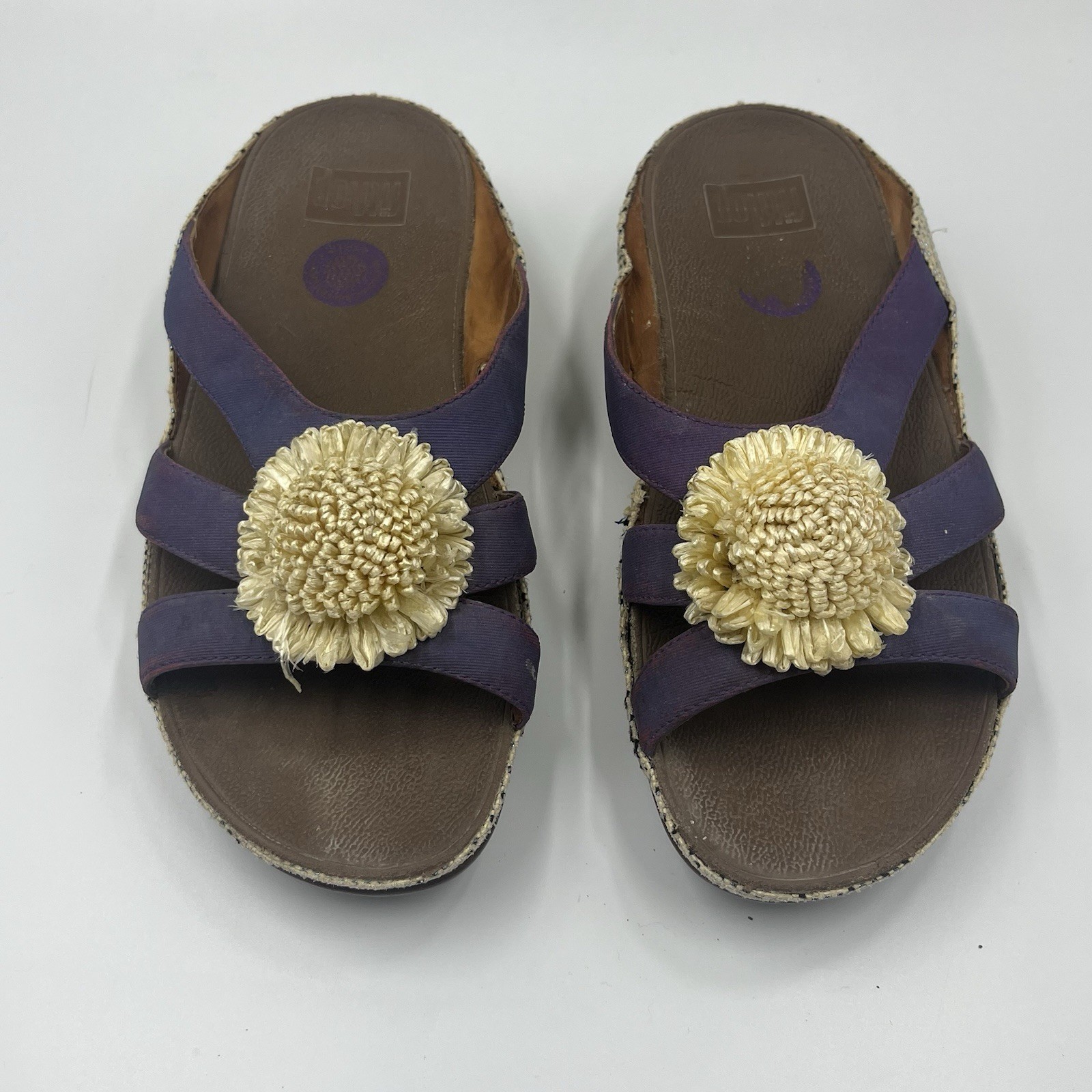 “FITFLOPS” Purple Pink Thong Sandals Slip on Floral Flower Women’s Sz 8