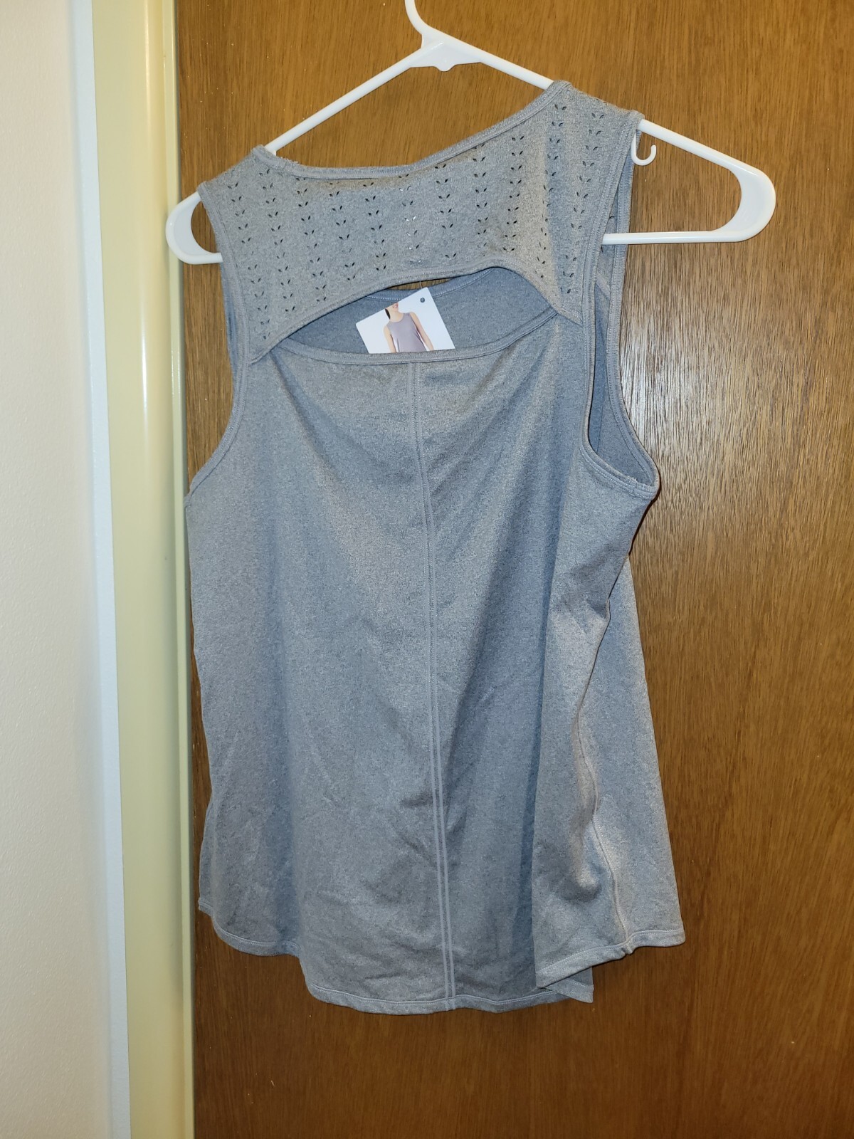Member’s Mark Ladies Small Everyday Curved Hem Perforated Active Tank S Nwt Gym