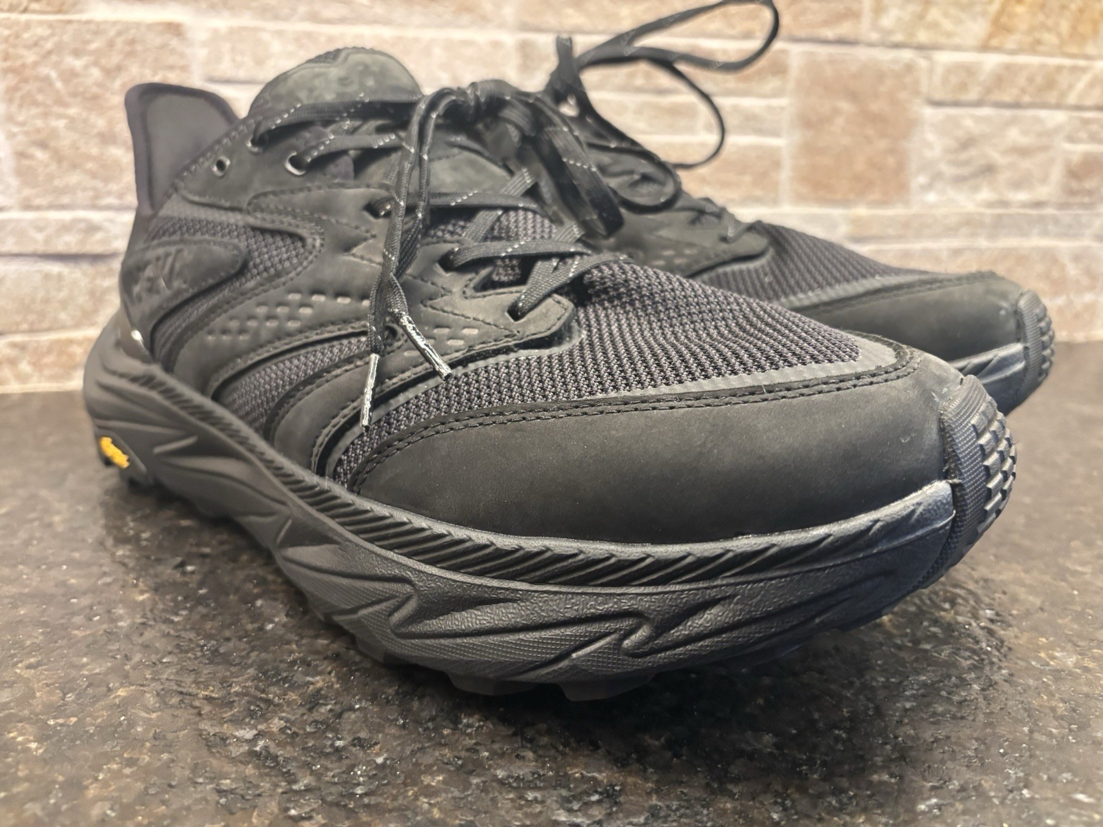Hoka One One Anacapa 2 Freedom Trail Running Hiker Vibram Black Sz 12D – EUC!