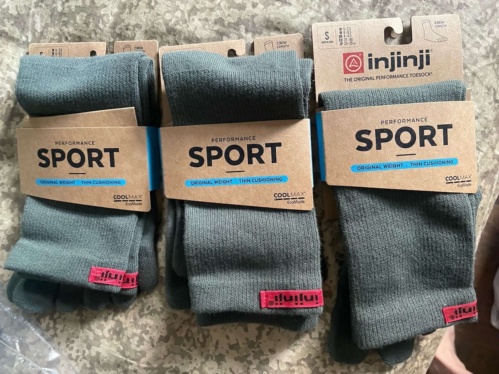 (3 PAIRS) Mens Small (Size 5-7.5) – INJINJI Mid Crew Toe Socks PINE Running NEW