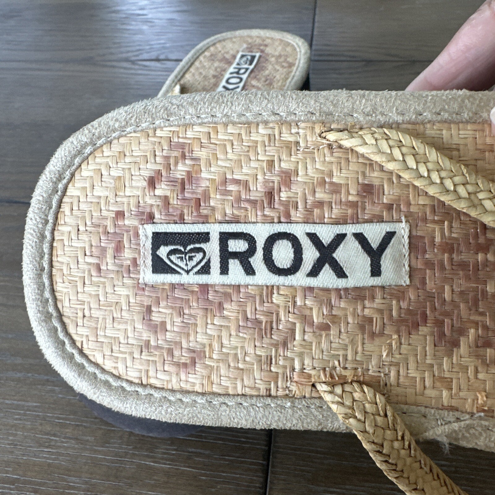 Vtg 90’s Y2K Roxy Quicksilver Sandals Straw Rattan T-Strap Brown Platform 9 9.5