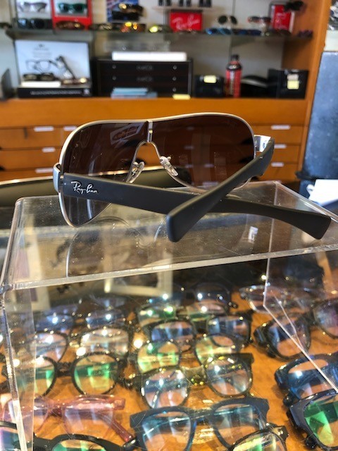 NEW IN BOX RAY-BAN RB3471 WRAP SUNGLASSESSilver Chrome Metal Wrap Dark Gradient