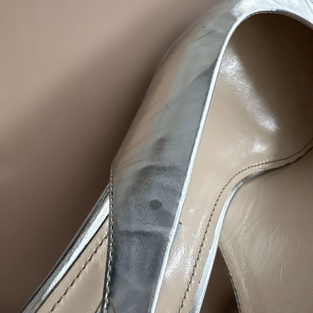 Excellent Condition PRADA Silver Pumps 4cm Heel