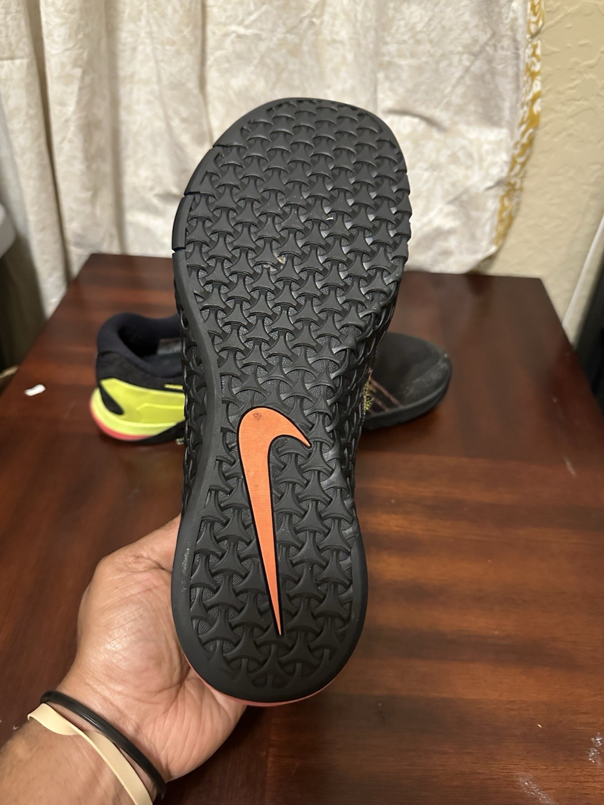 Nike Metcon 2 Black Volt Hyper Crimson Black Neon Green Shoes Sz 11 Men’s 852928