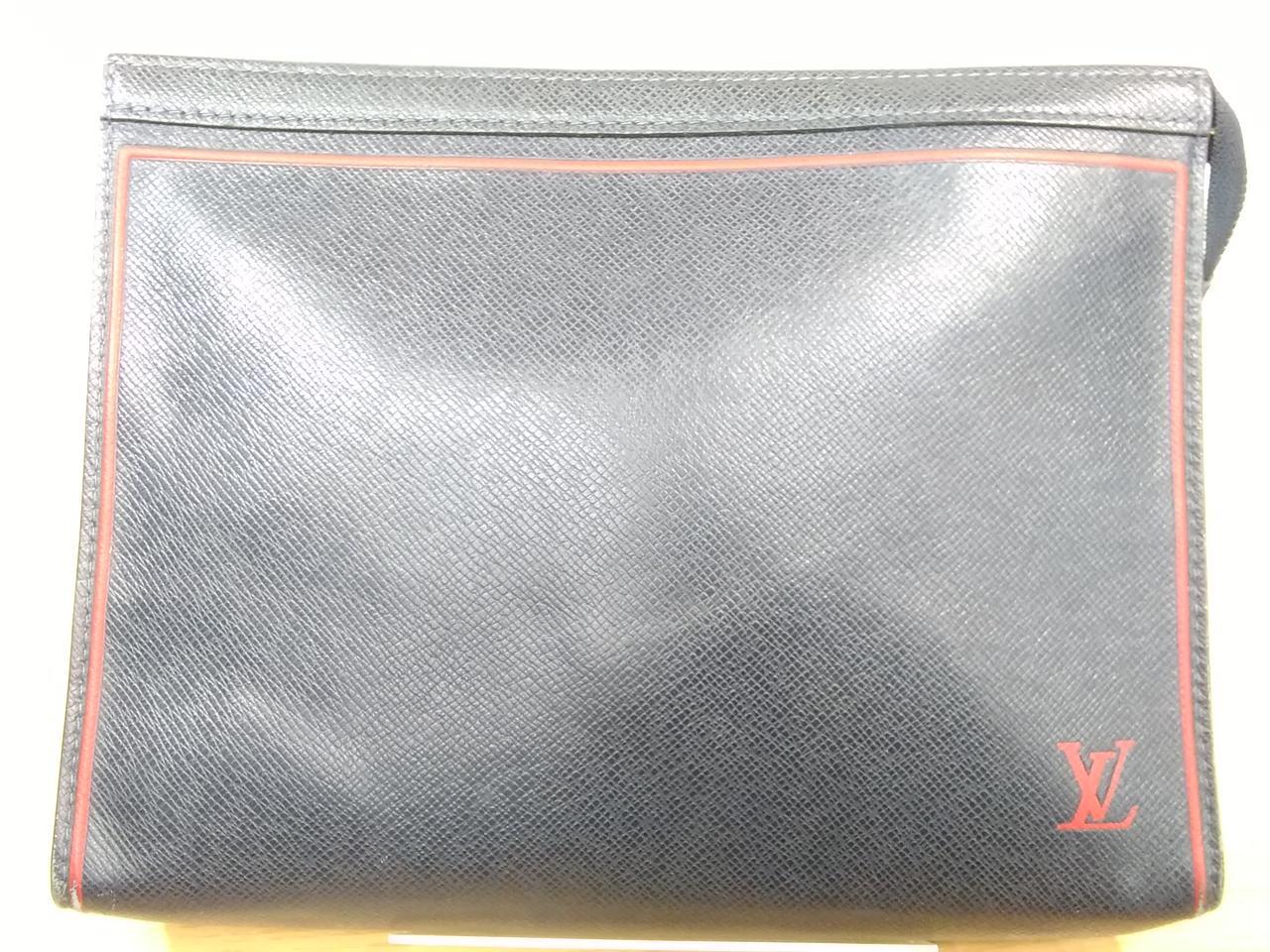 Louis Vuitton Pochette Viwayage MM 10.6 inch