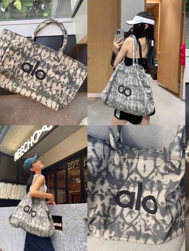 NWT Authentic ALO Yoga Tote Bag Gray Tie-Dye Cotton Canvas Large Gym Travel