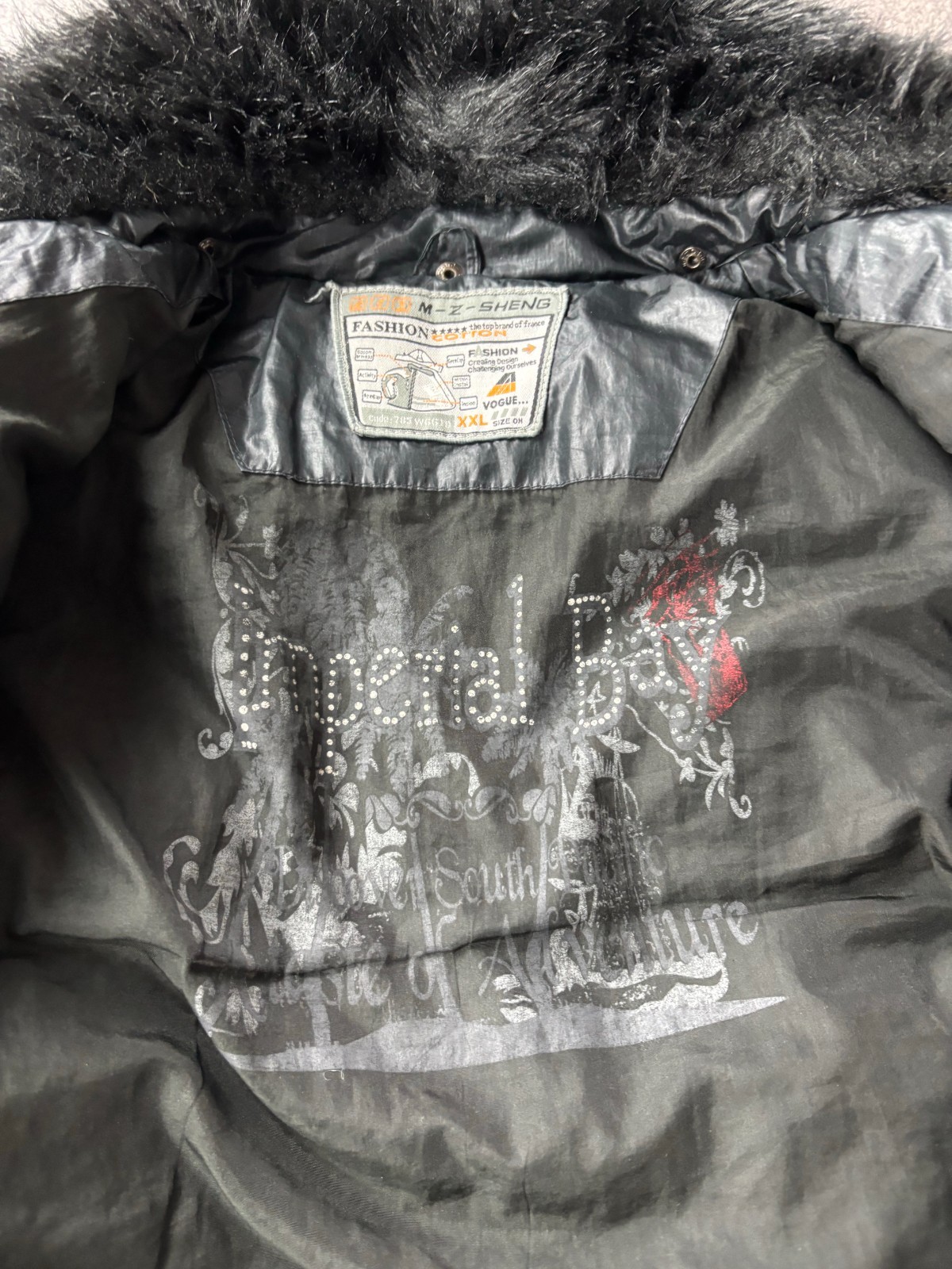 Vintage Y2K Black Puffer Bomber Jacket Faux Fur Collar Shiny Aviator Streetwear