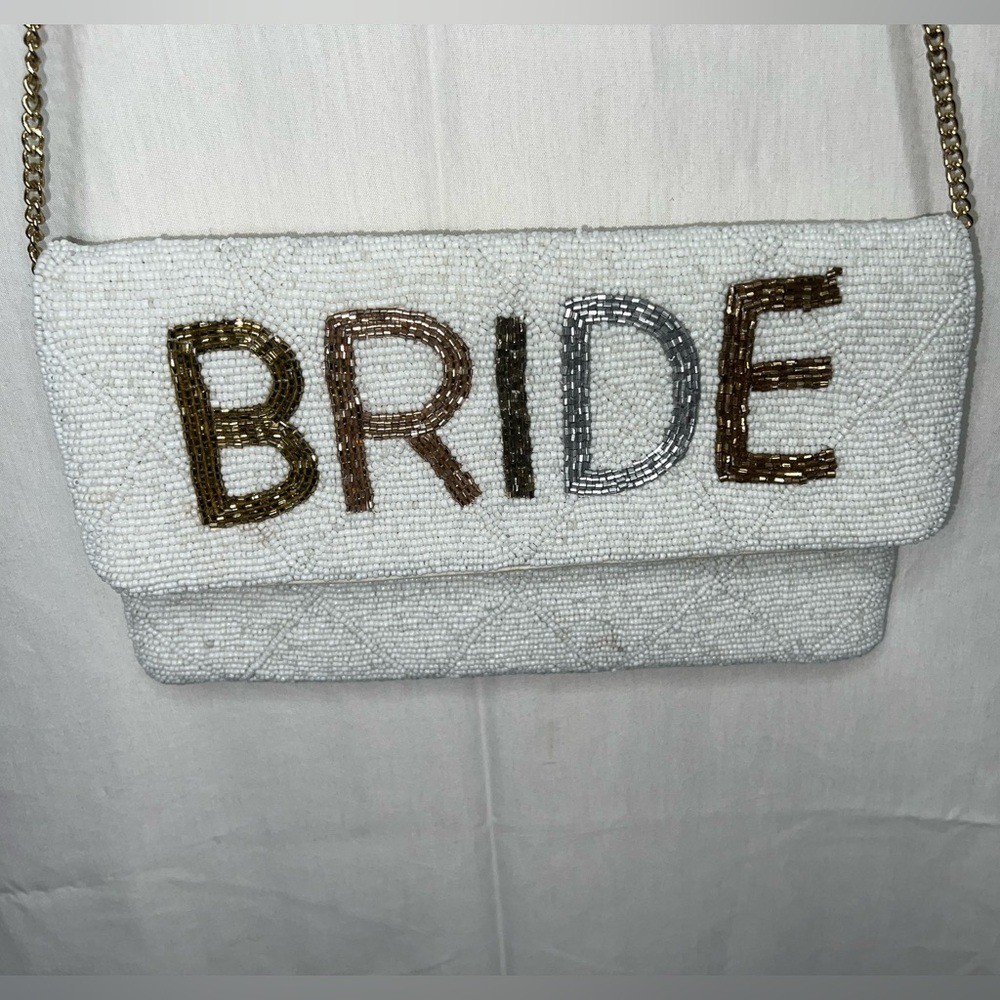Elegant Bride Beaded Clutch – White and Gold