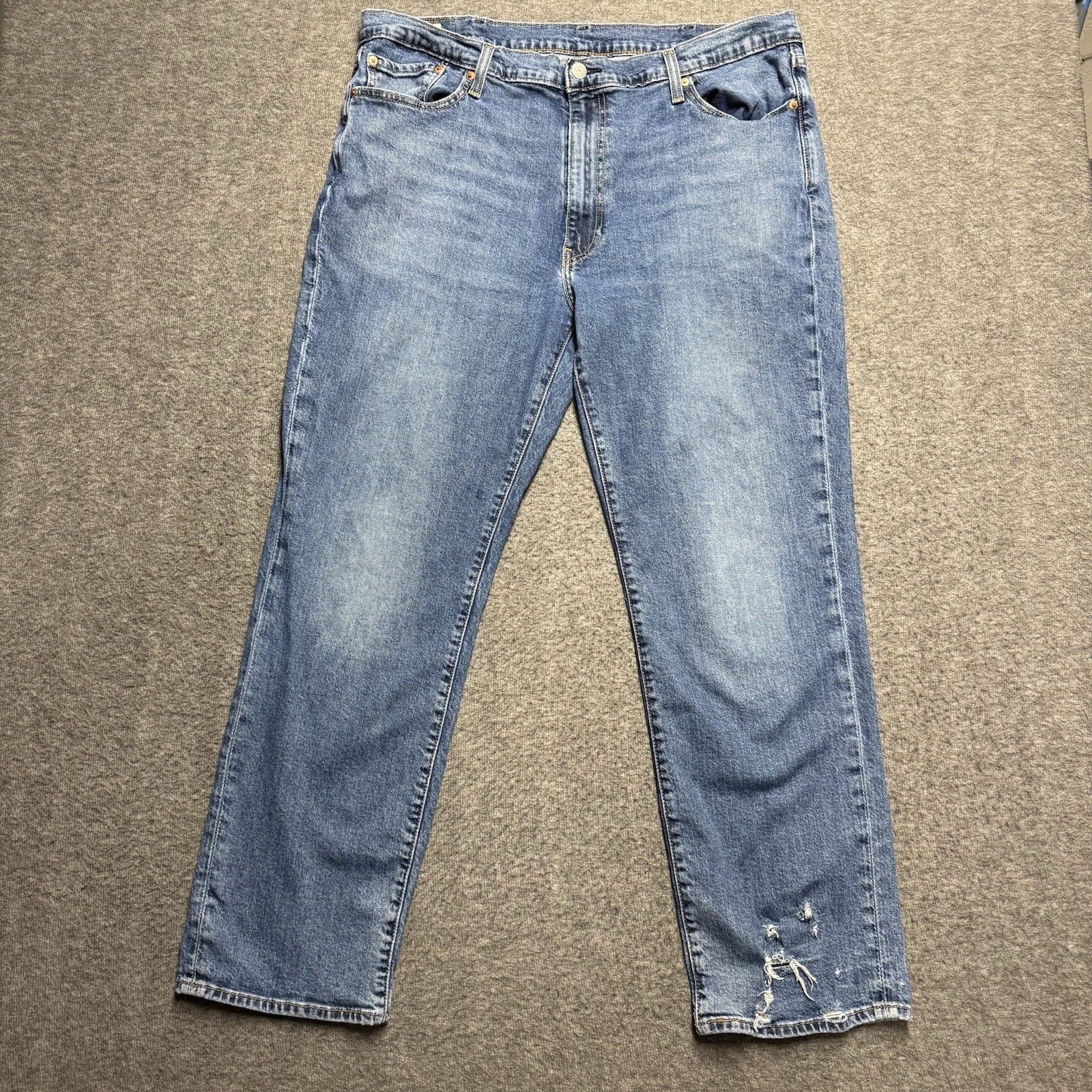 Levi’s 541 Premium Jeans Men’s 38×30 (Tag 40×32) Blue Denim Athletic Taper Leg