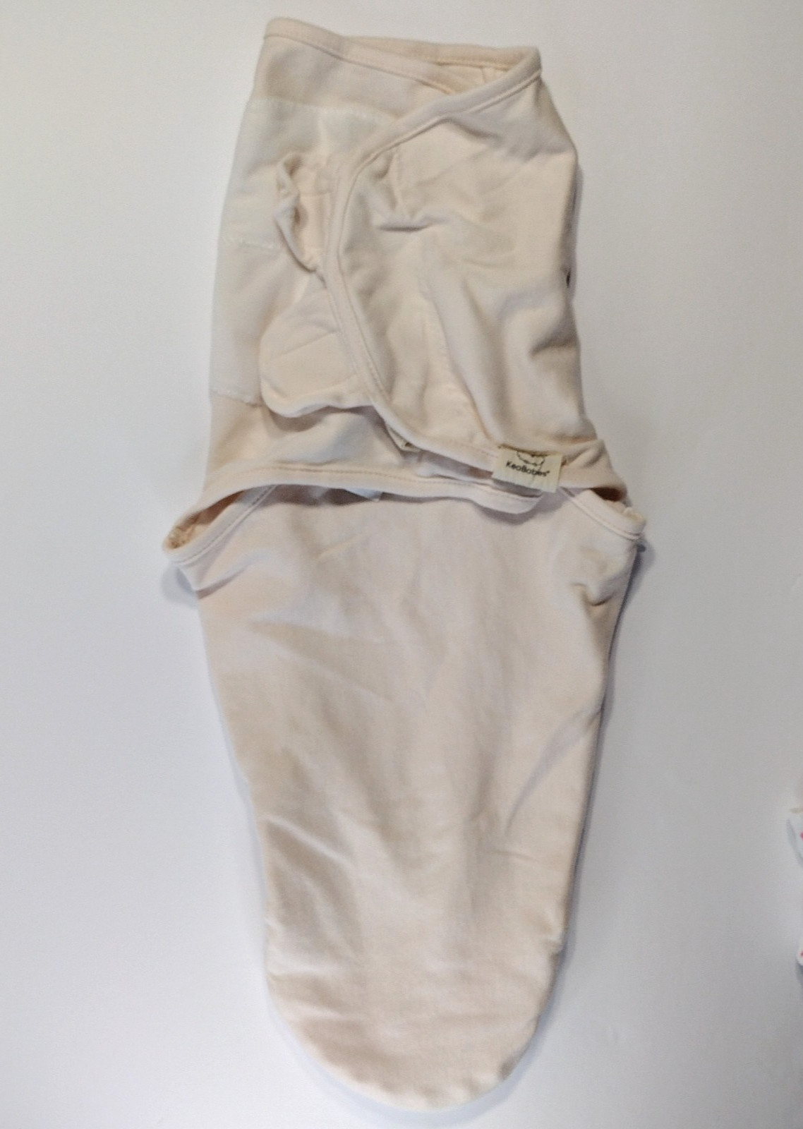 KeaBabies Soothe Zippy Swaddle Wrap 0-3M & Aden Girls Footed Sleeper 0-3M Pink