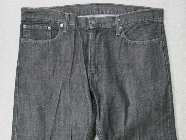 TD11431 2013 **LEVI’S** 514 SLIM STRAIGHT JEANS 38×30 (msr 39″x32″) BLACK