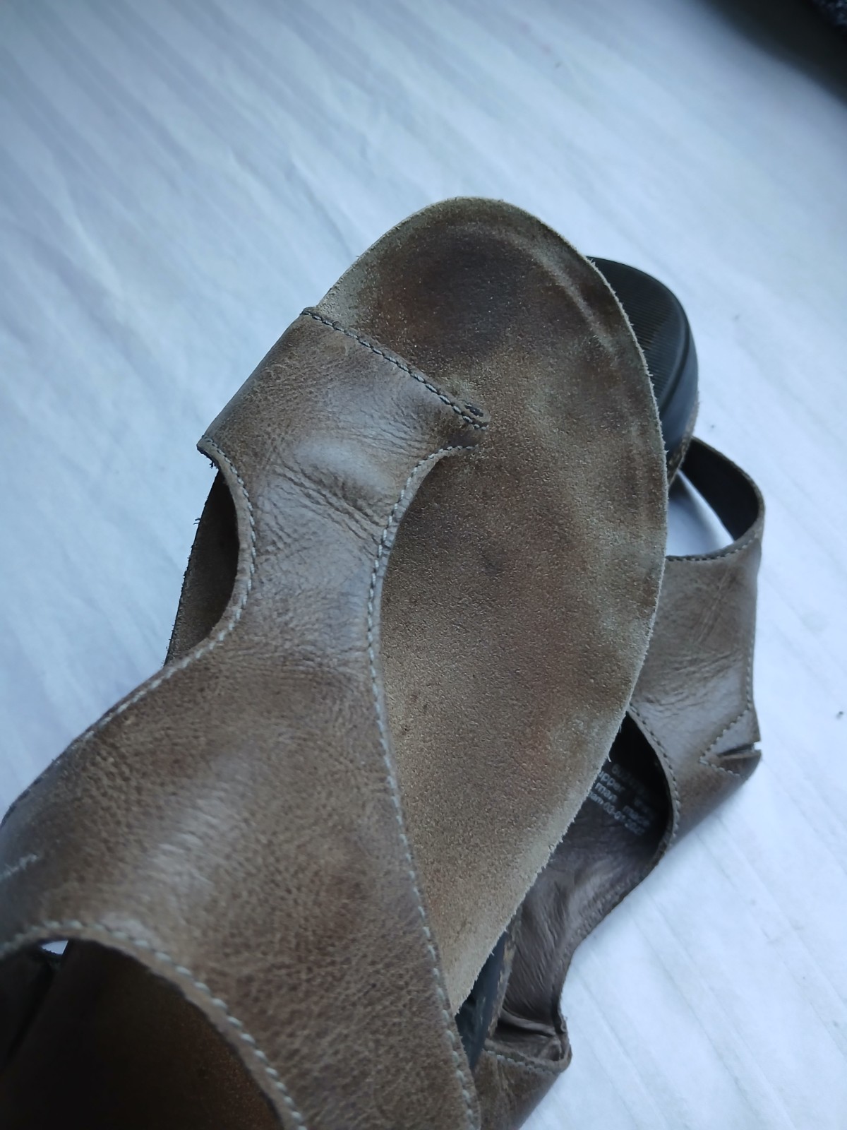 Dansko Sandals 41 Reece Loop Toe Cushioned Comfort Casual Leather Cork Beach