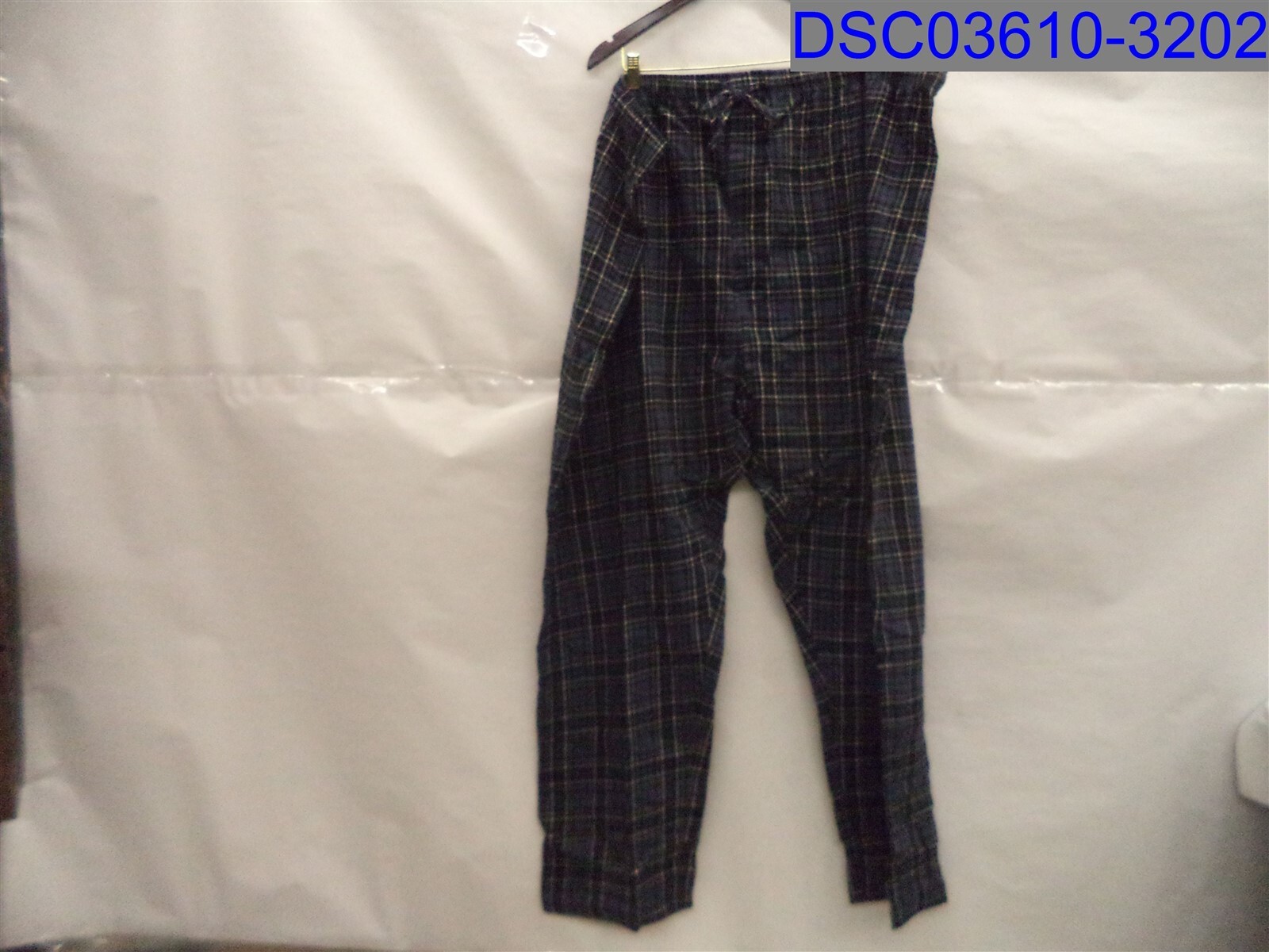 Residence Men’s PJSet,, Armpit to Armpit=32″, Length=35′, Waist=32″, Inseam=48″