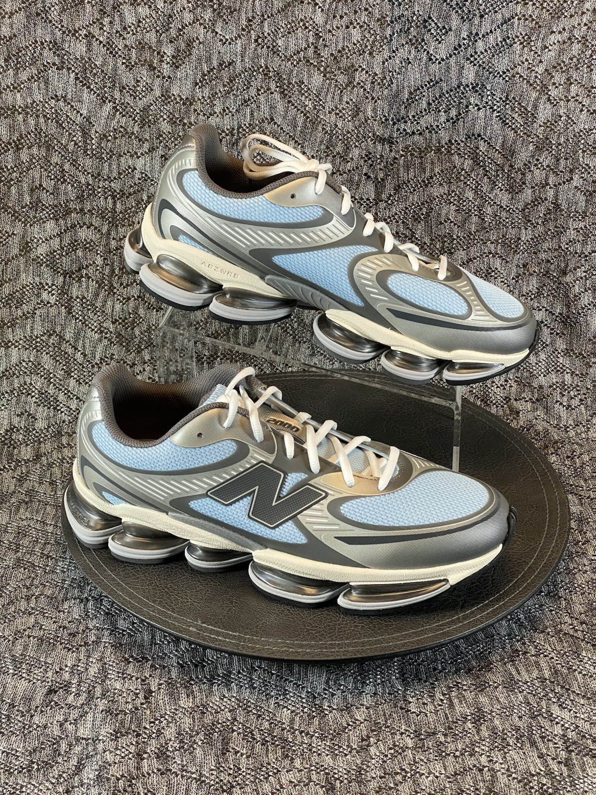New Balance Abzorb 2000 Sneaker Men’s 8.5 U2000BA Light Blue / Grey (women’s 10)