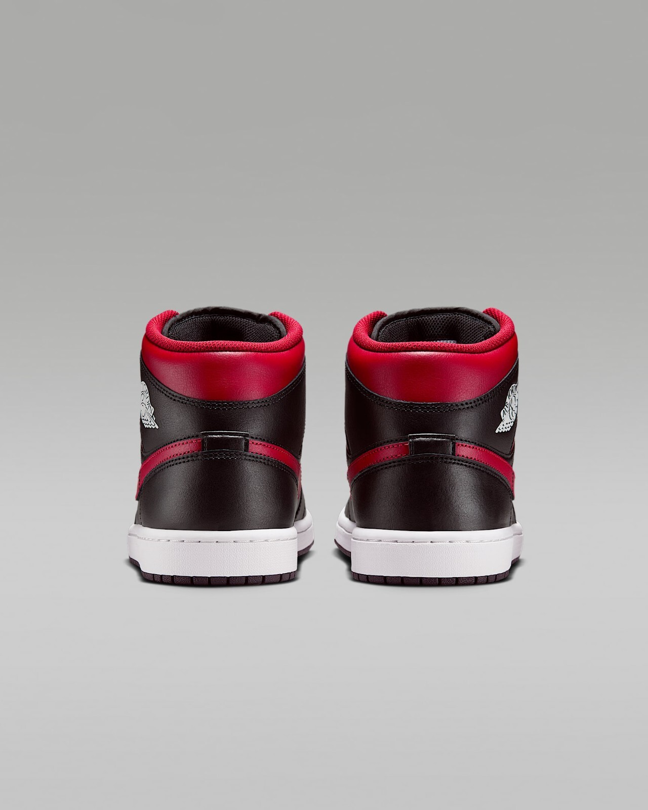 Nike Air Jordan 1 Mid “Bred” DQ8426-067 Men’s Shoes Sneakers Brand New [US 7-14]