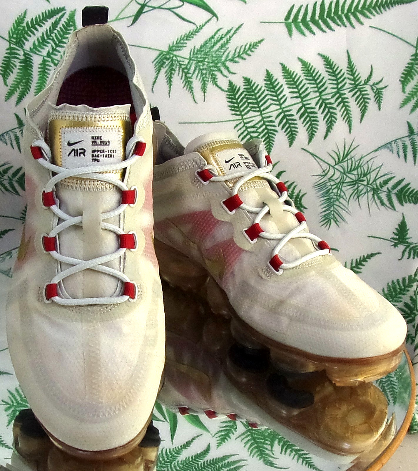 NIKE AIR VAPORMAX 2019 WHITE MESH SNEAKERS RUNNING ATHLETIC SHOES US MENS SZ 9