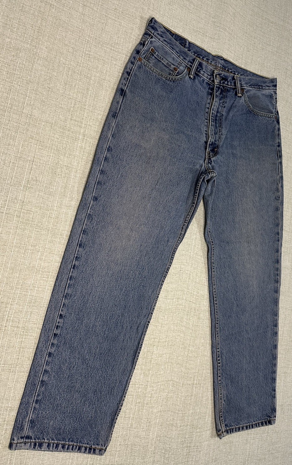 Levi’s 550 Relaxed Fit Medium Blue 100% Cotton Denim Jeans Men’s 36X30