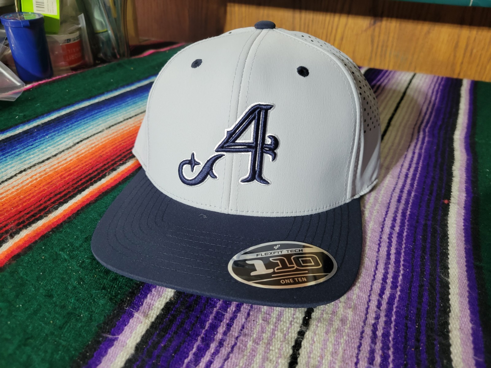 4 Four Aces Golf Snapback Cap Hat Two Tone