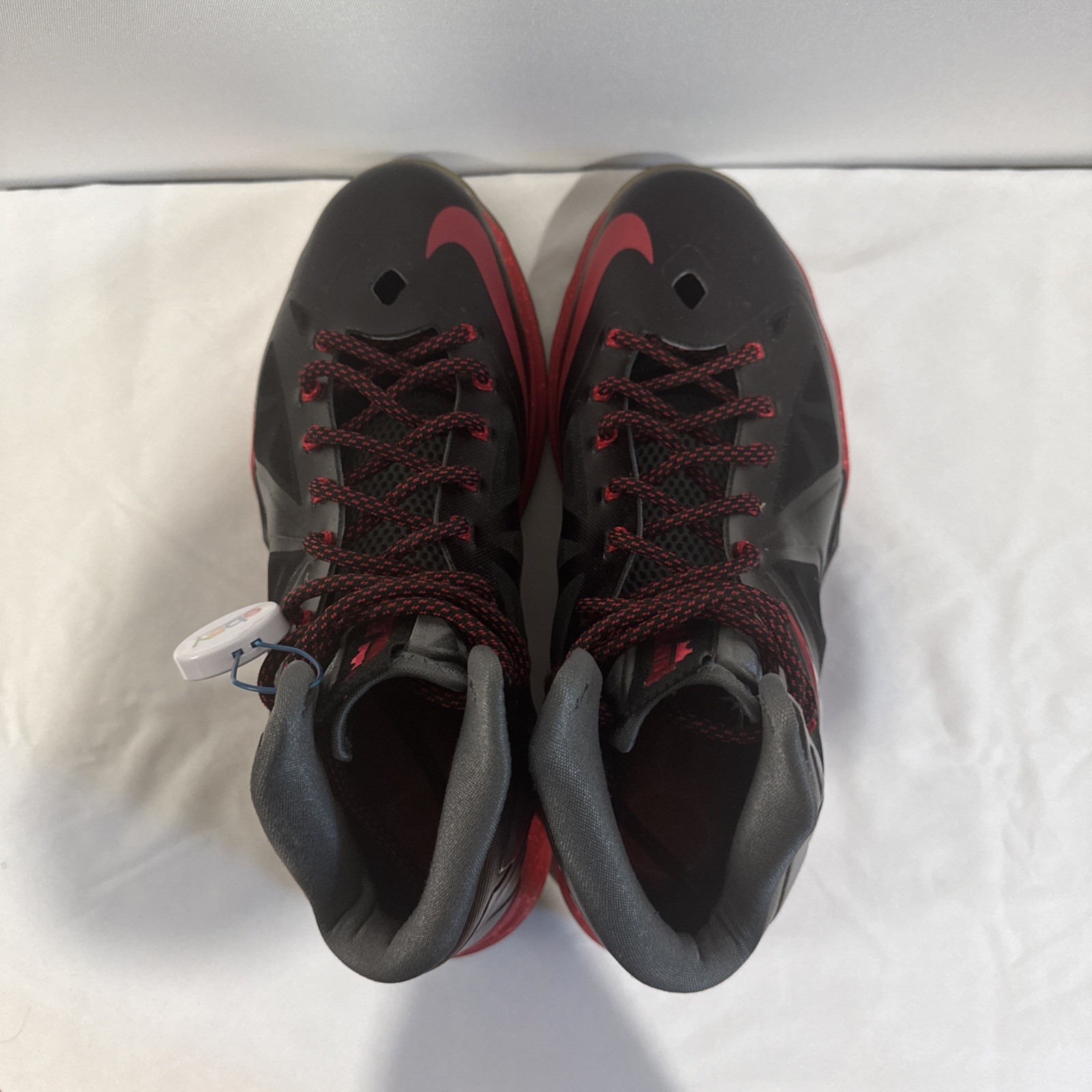 Nike LeBron 10+ Pressure Size 10, No Box, No Plastic Diamond Shoe Accessory
