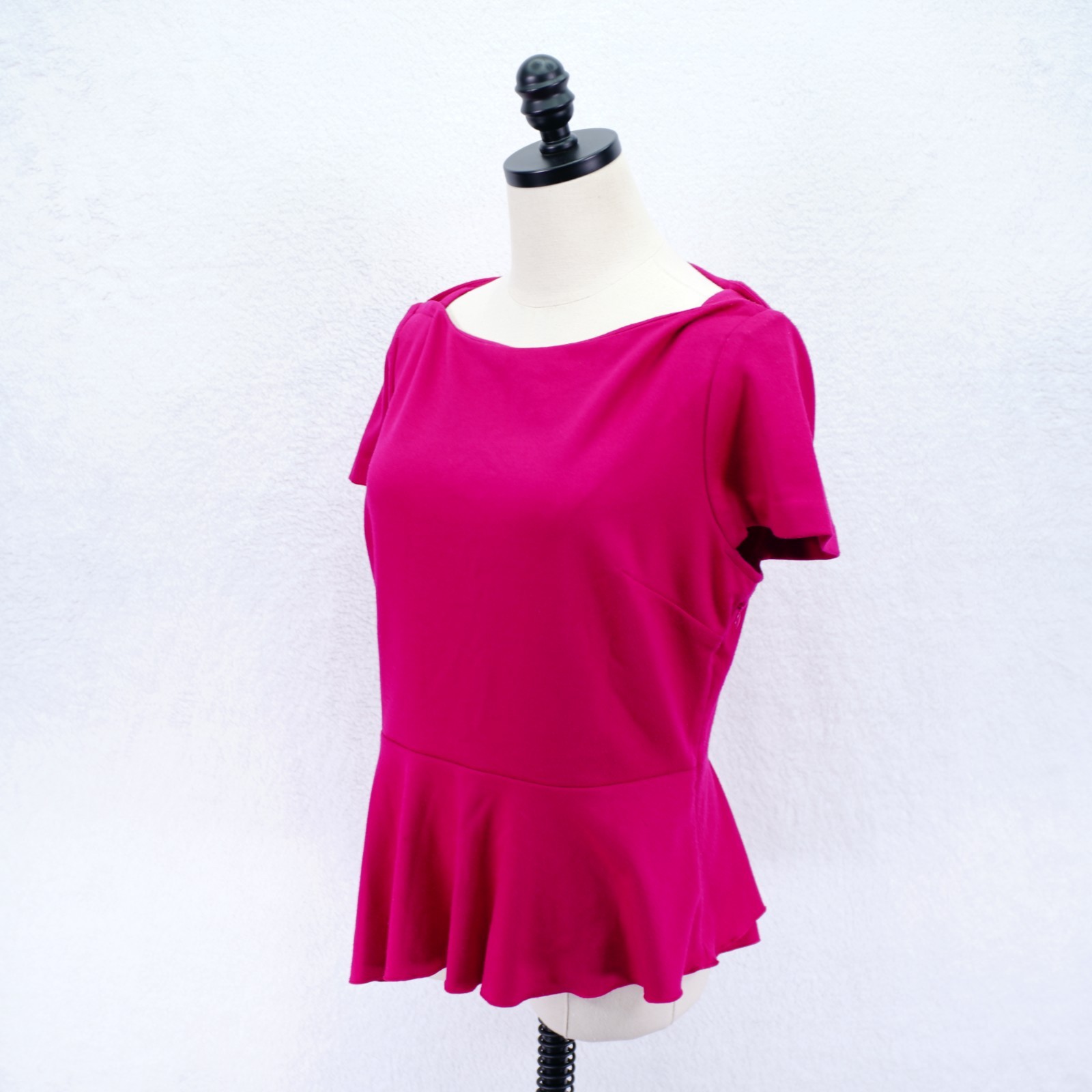 Tahari -Large- Hot Pink Peplum Top Blouse Boat Neck Short Sleeve Waist Flare