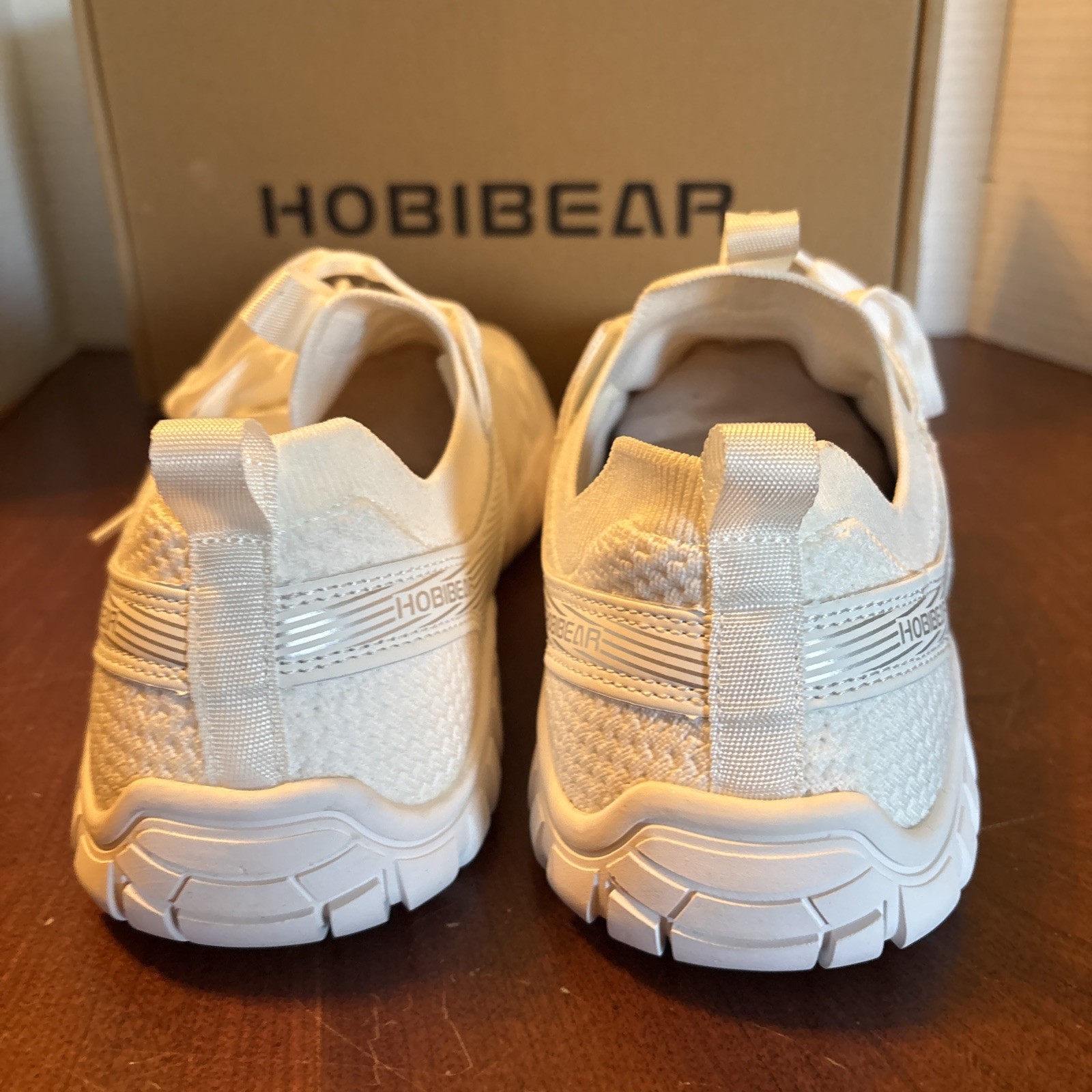 HOBIBEAR Minimalist Barefoot Shoes Unisex Wide Toe Walking Sneakers White Eu45