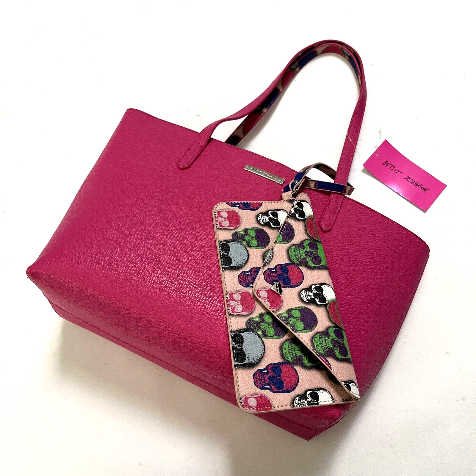 NWT Betsey Johnson XO Skull Tote Bag Pink with Skull Pouch Gothic Punk Hearts