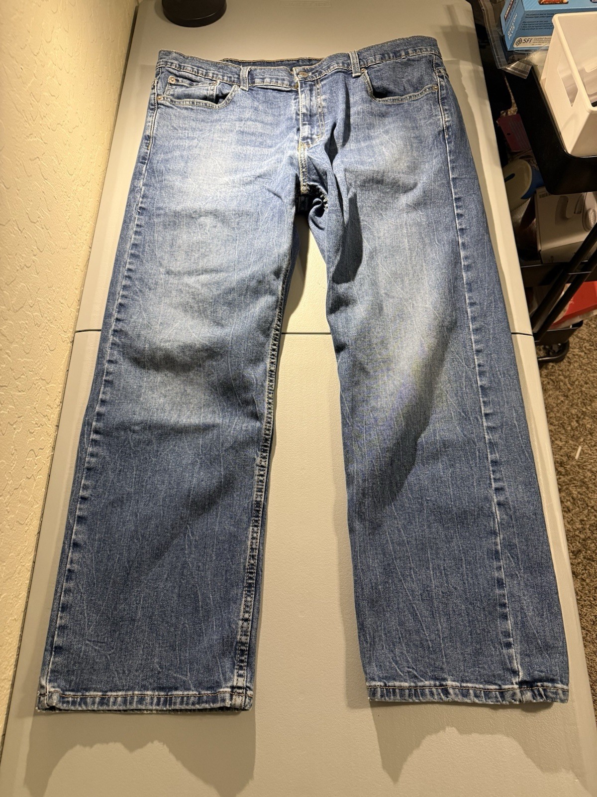 Levi’s 569 Loose Straight 38×30 (38×28) Medium Wash Denim Jeans