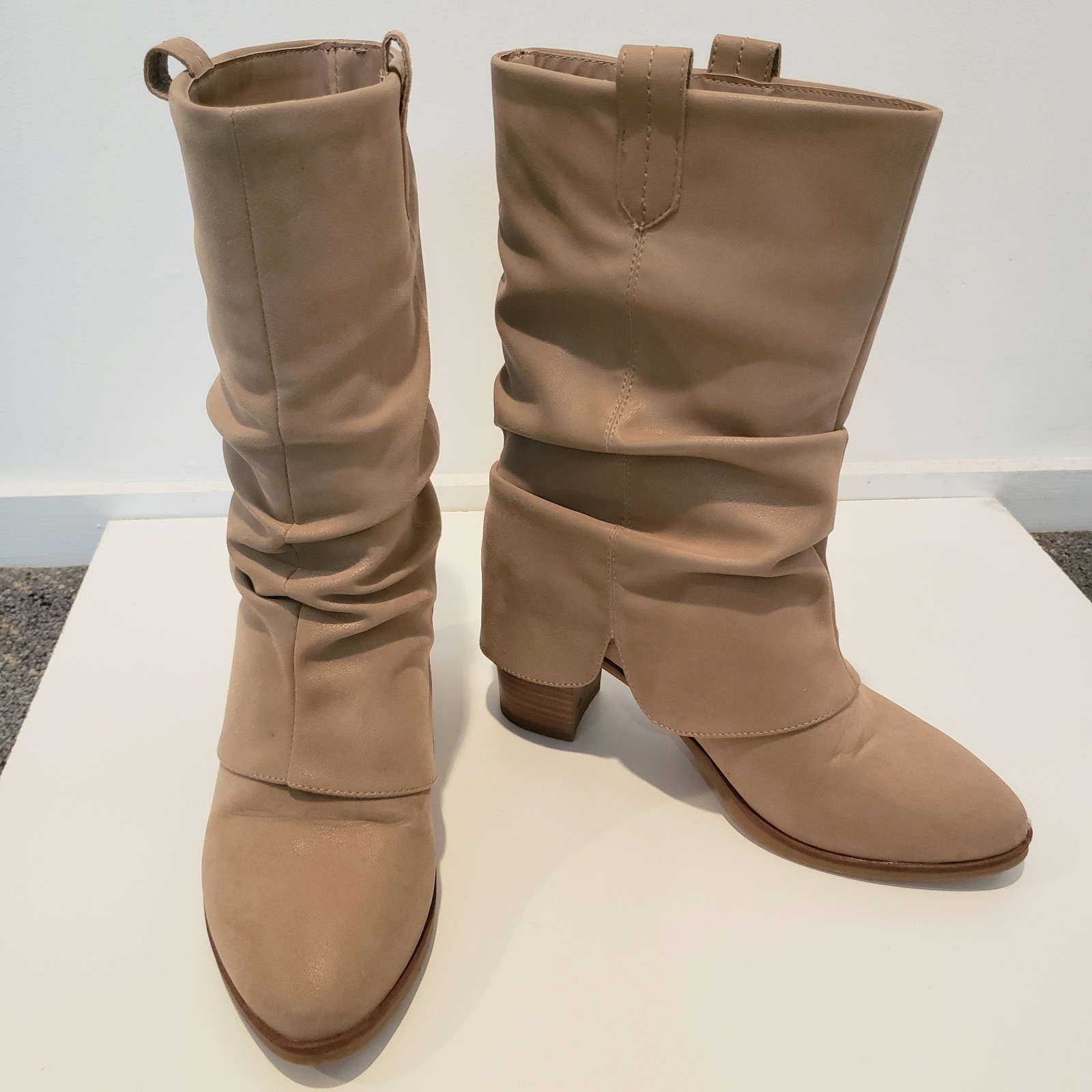 MIA Beige Boots Size 8.5M