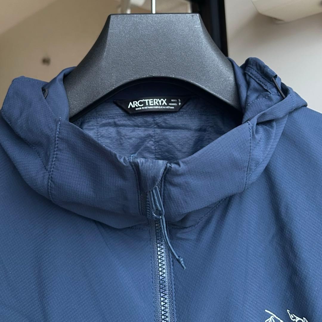 ARC’TERYX Atom SL Hoody Navy Size M Insulated Lightweight Jacket