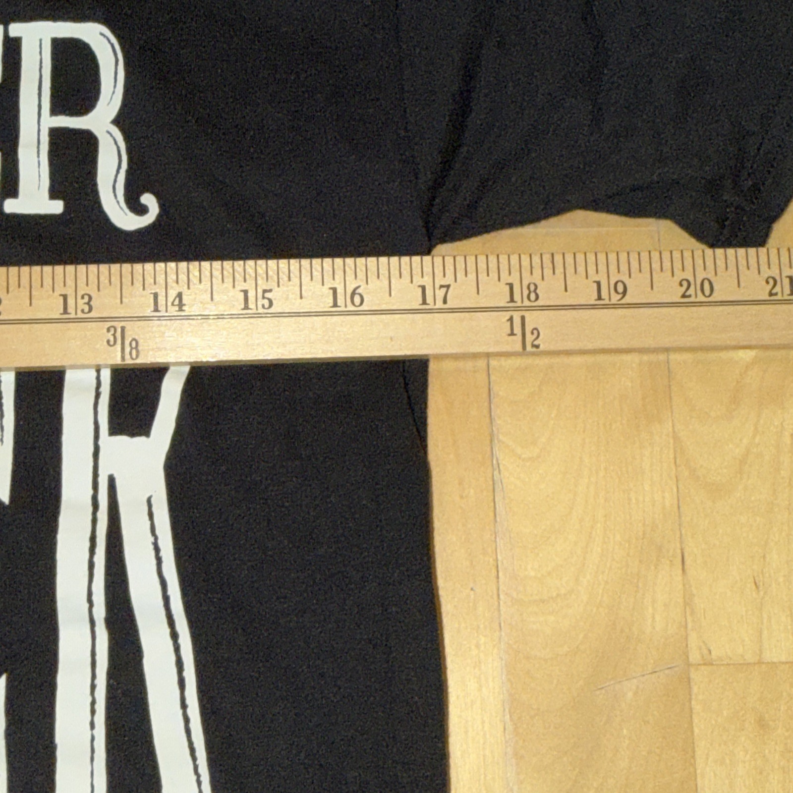 Disney Parks T-Shirt Men’s Small Nightmare Before Christmas Tim Burton HER JACK