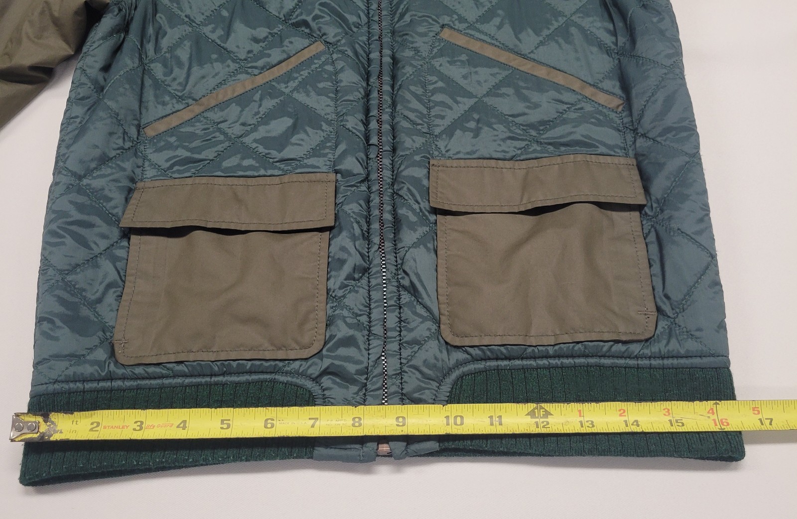 Chevignon Womens Quilted Full Zip Windbreaker/Color Green/Size Medium*SEE NOTES*