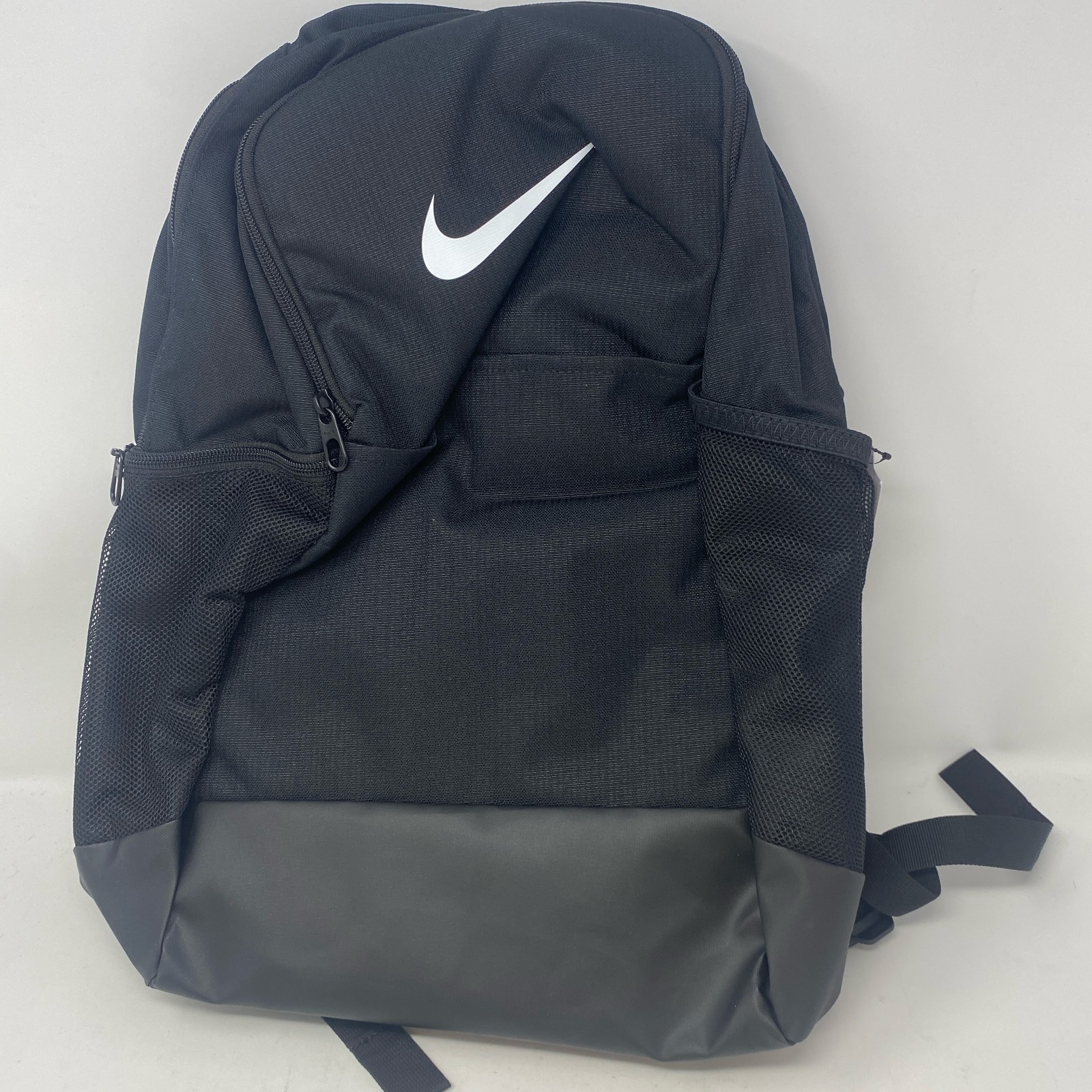 Nike Brasilia 9.5 Training Backpack Black/White 24L DH7709-010