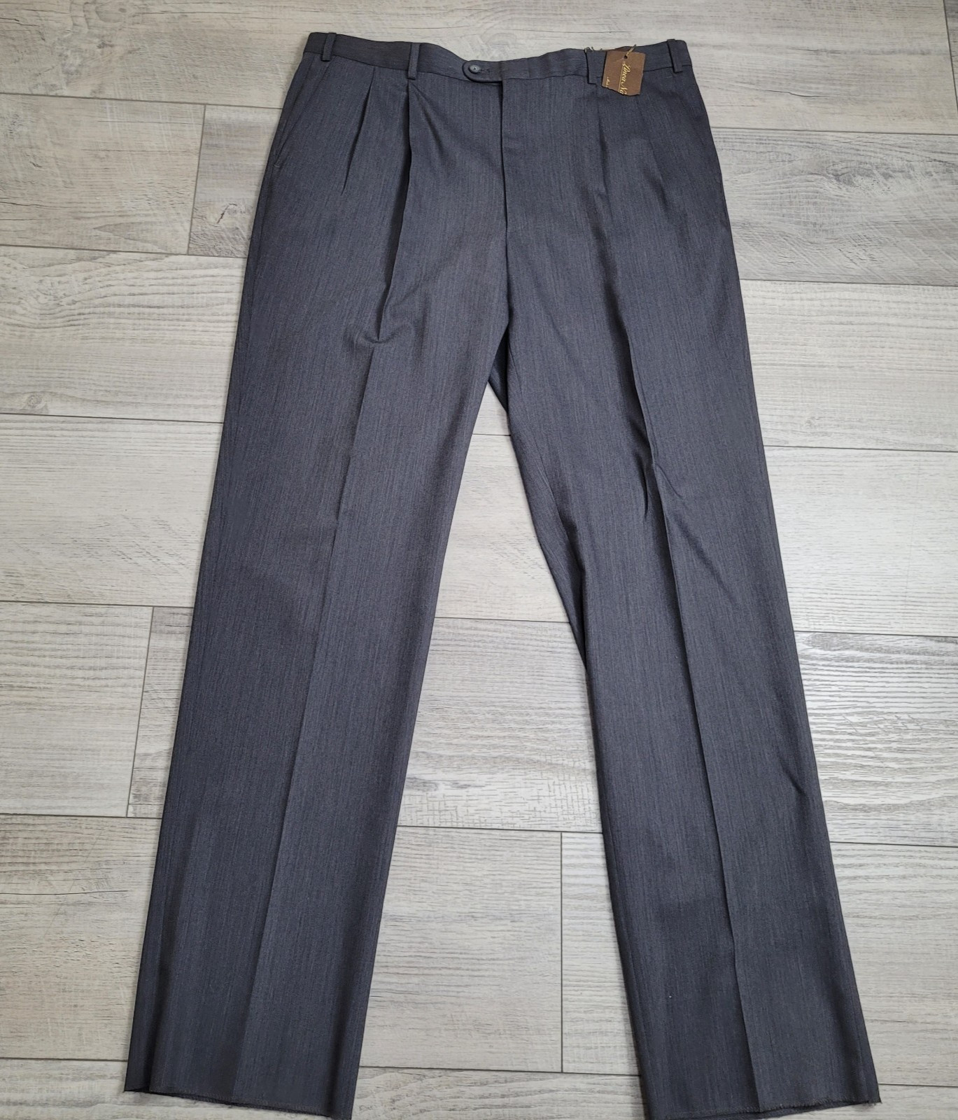 NWT Linea Natruale Pants Men 40 Gray 100% Wool Super 110’s Pleated Unhemmed