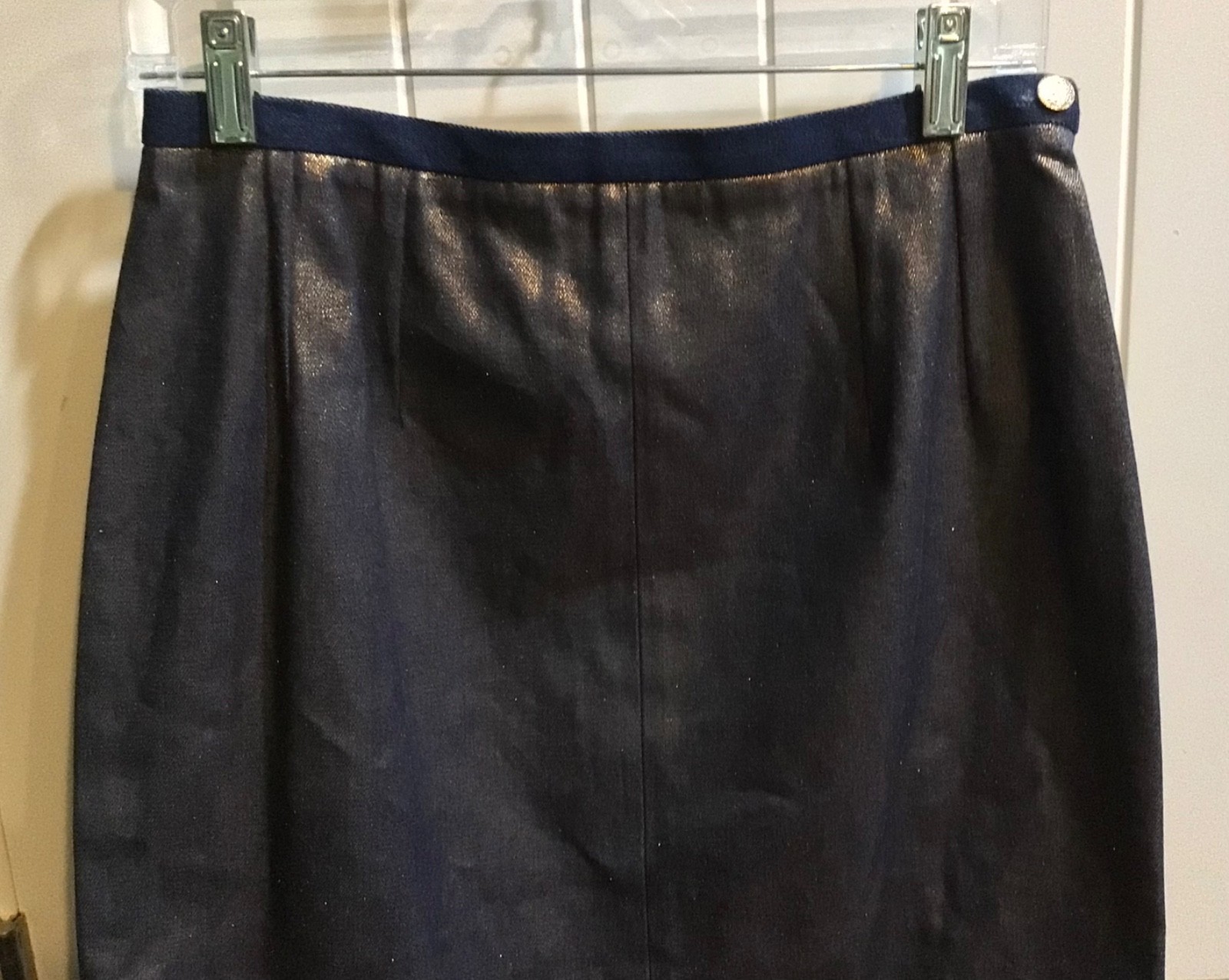 Harve Benard Blue Denim Metallic Pencil Skirt – Size 8 – NWT $56.00