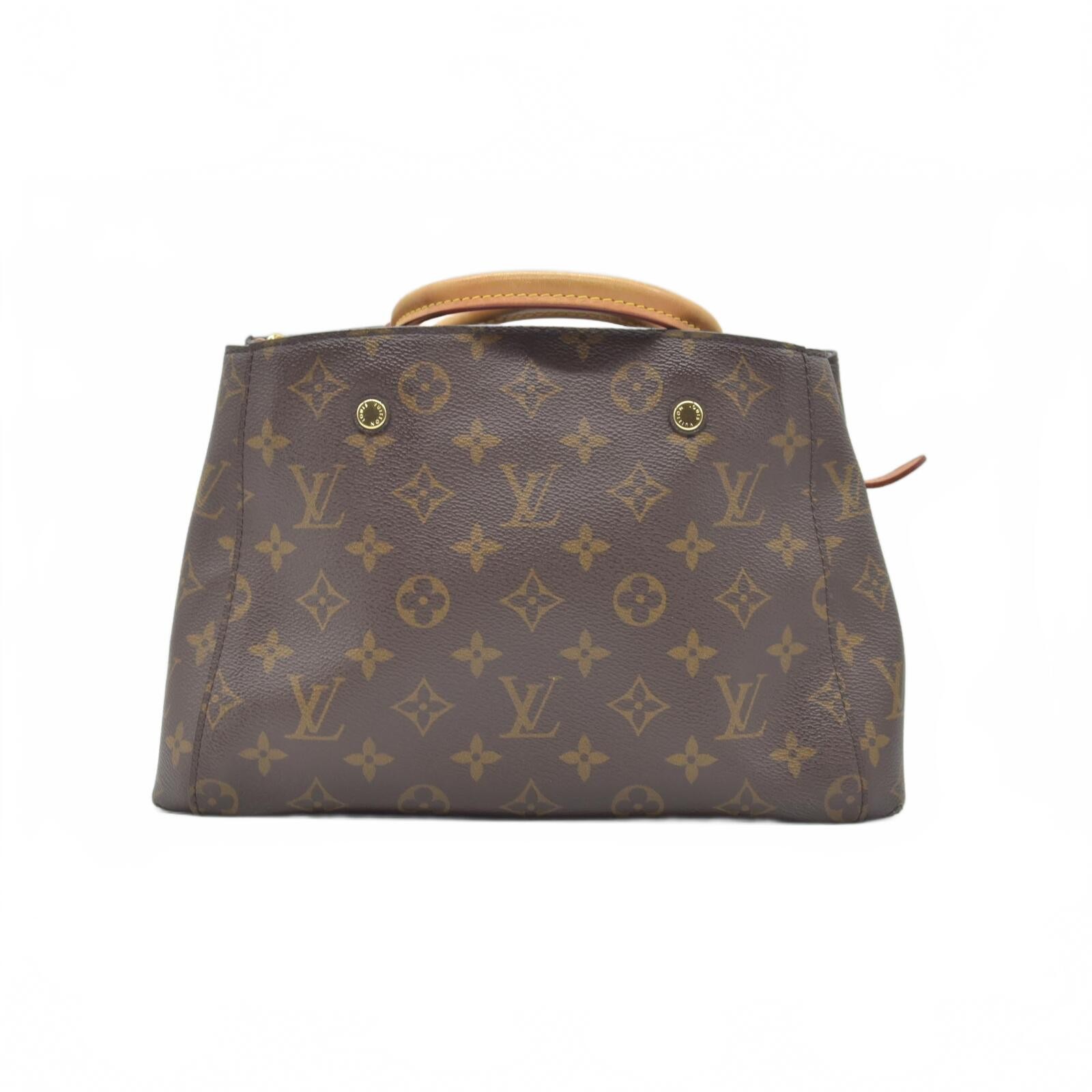 $2750 2017 Louis Vuitton Monogram Montaigne BB CA1147