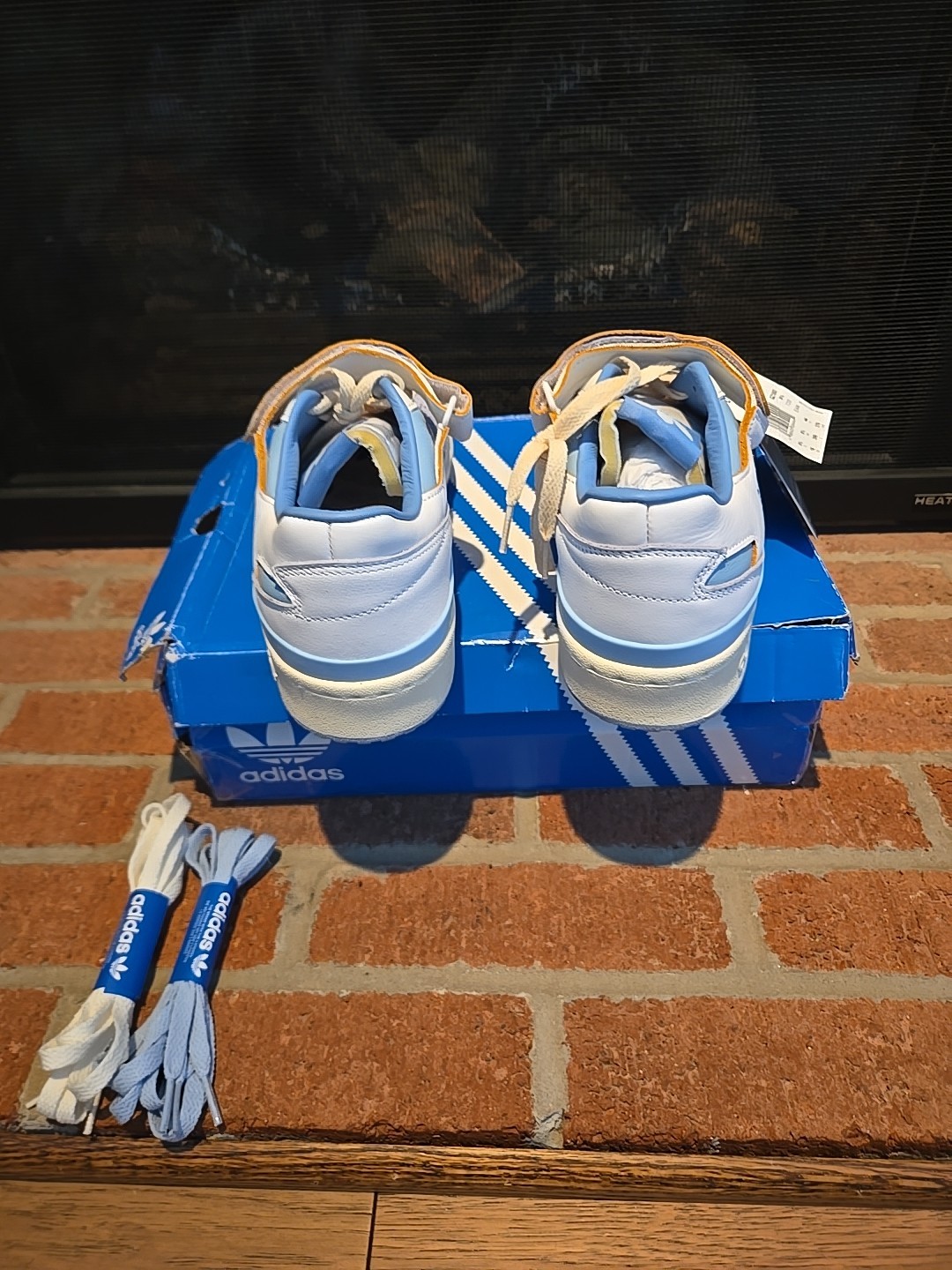 Size 10 – Adidas Forum 84 LG White Clear Sky