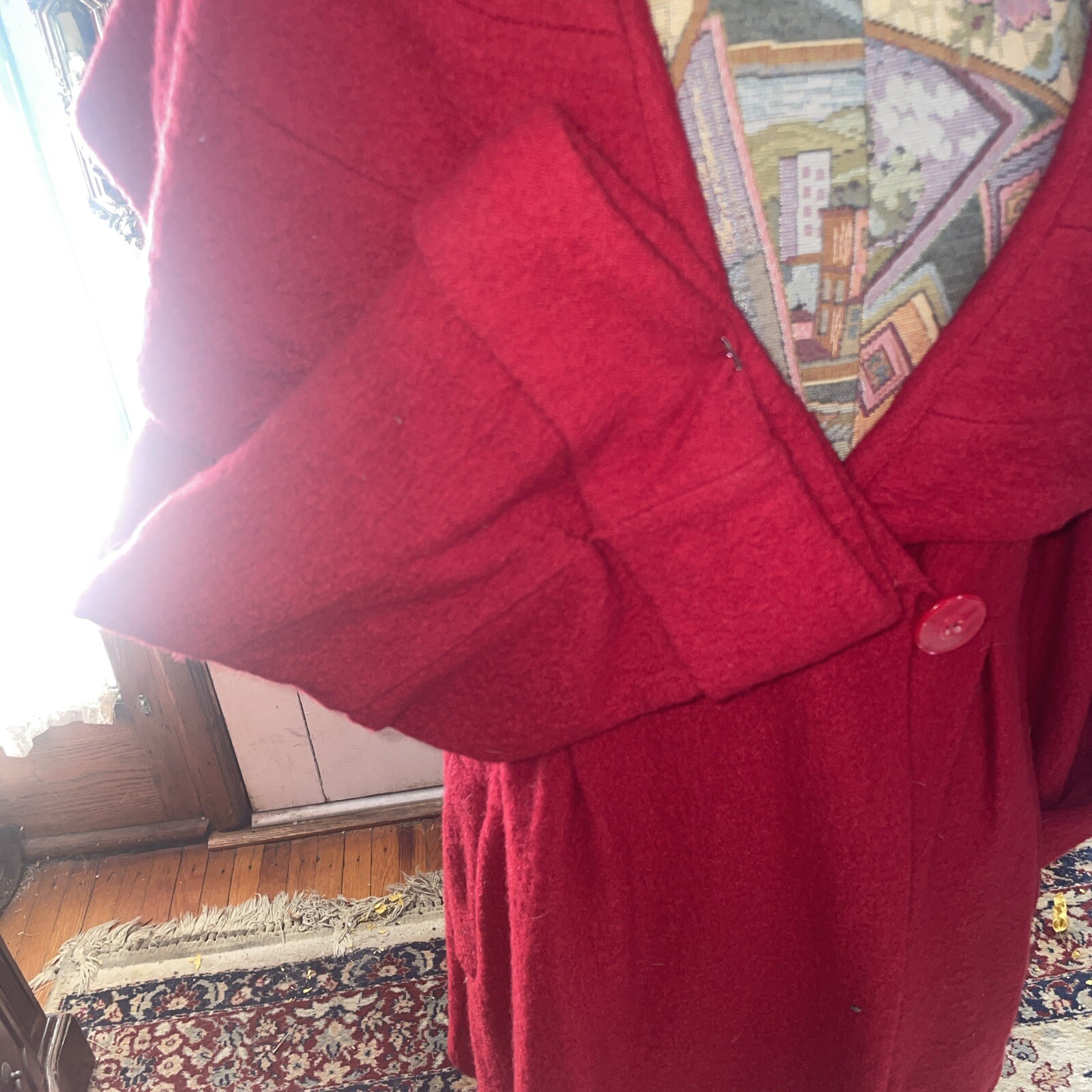 PETERMAN VTG 40’s STYLE DEEP RED WOOL COAT w/ FLARED & PLEATED BACK. STUNNING