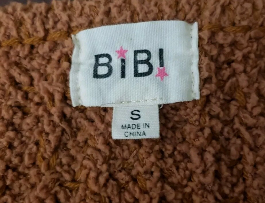 BiBi Sweater Small Sherpa Knit Soft Braided Front V-Neck Plush Warm Caramel Bev
