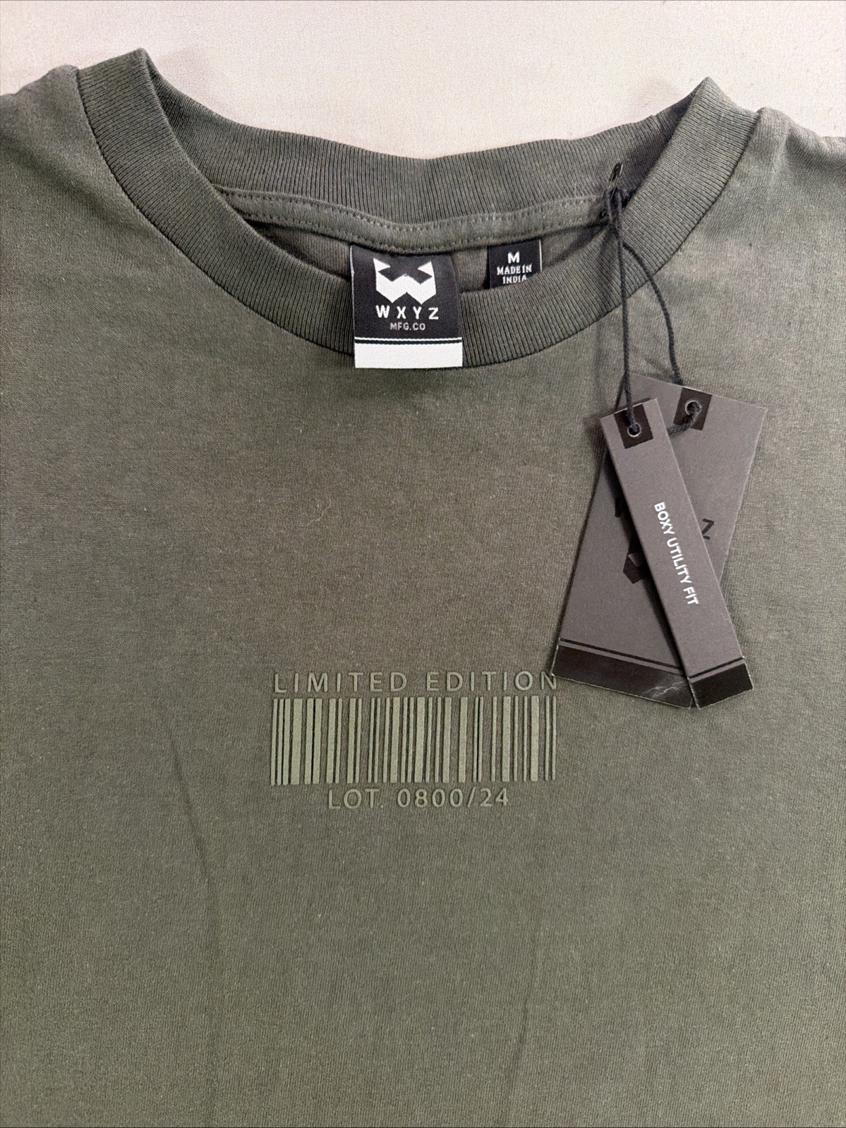 NWT WXYZ MFG CO Mens Medium Olive Green Boxy Utility Fit Limited Edition T-Shirt