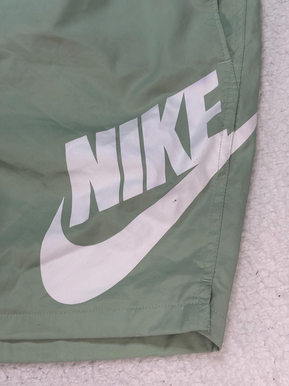 Nike Flow Shorts 2XL Green Mesh Lined Lightweight Woven Athletic Fit Lot of 2