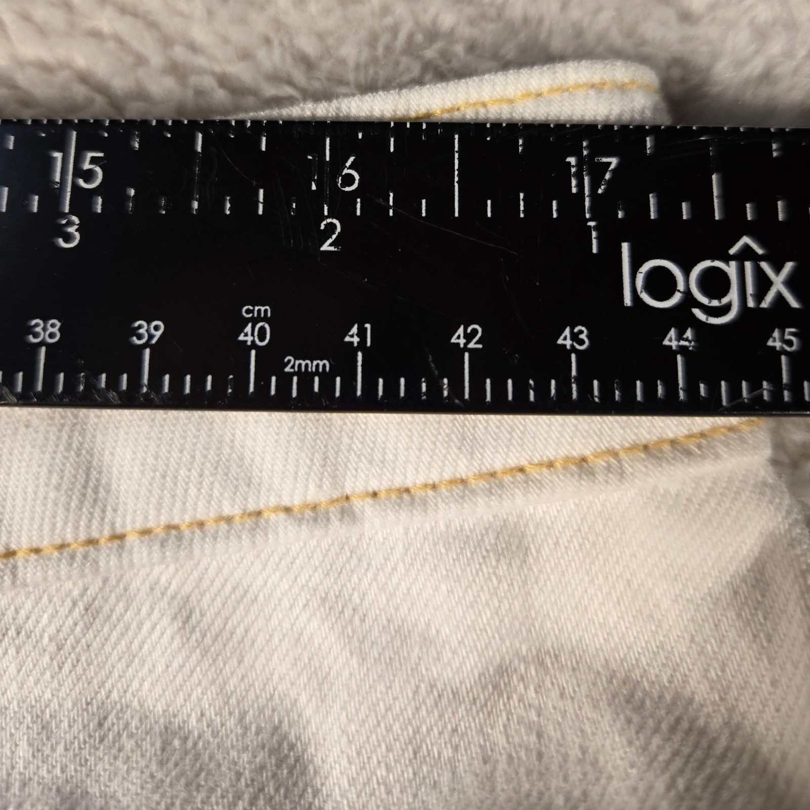 Gap Curvy Barrel High Rise Jeans White Wash Indigo Denim 31 12 Reg. S/780800-00