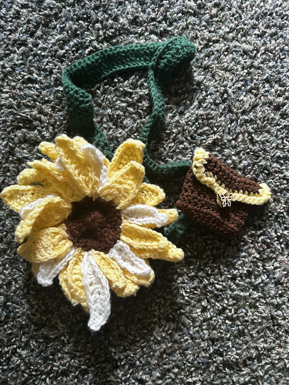 Crocheted Sunflower Purse and Wallet set