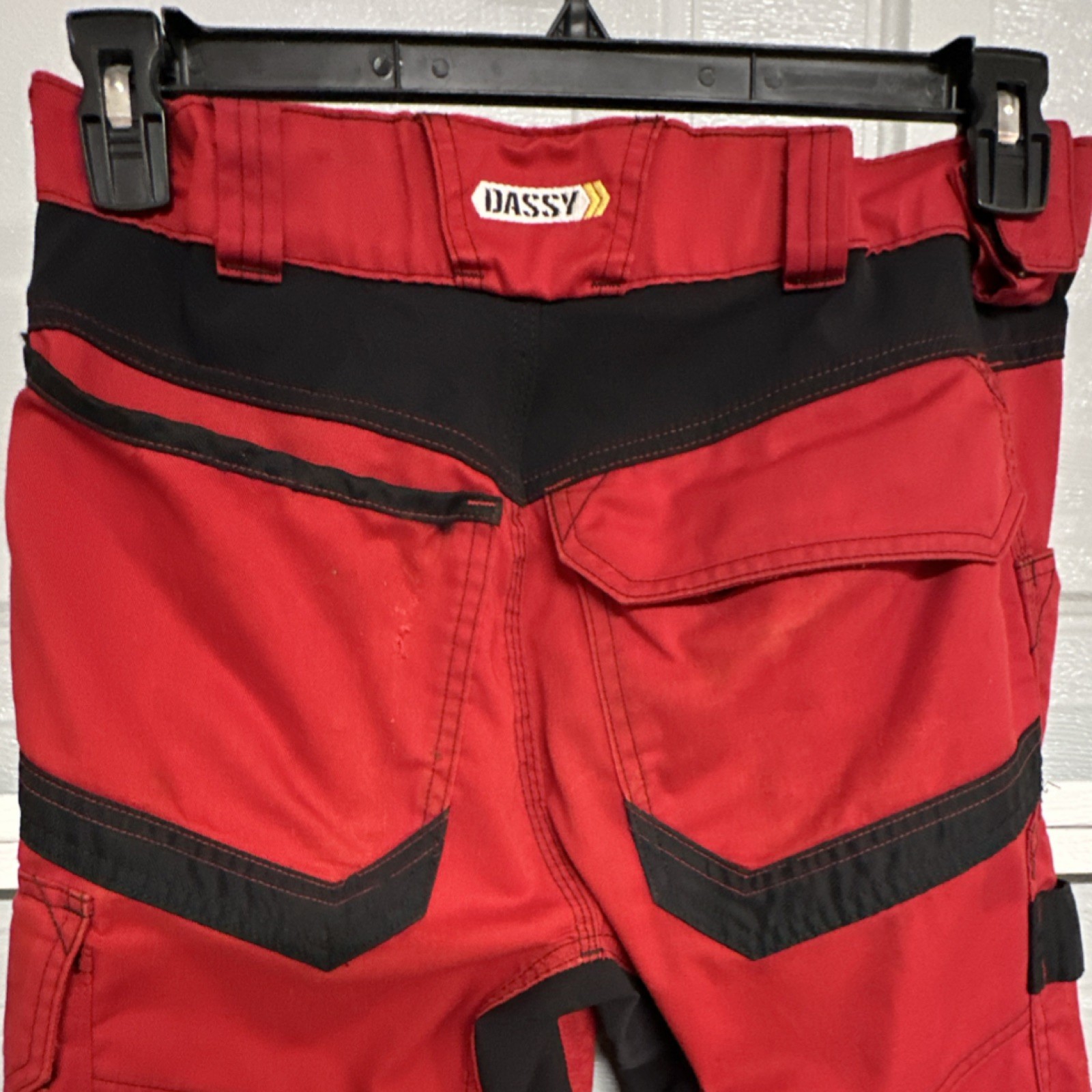 Dassy Red Black Work Pants Multiple Pockets Reinforced Areas Men