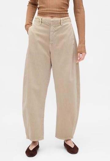 New GAP Mid Rise Twill Barrel Pants