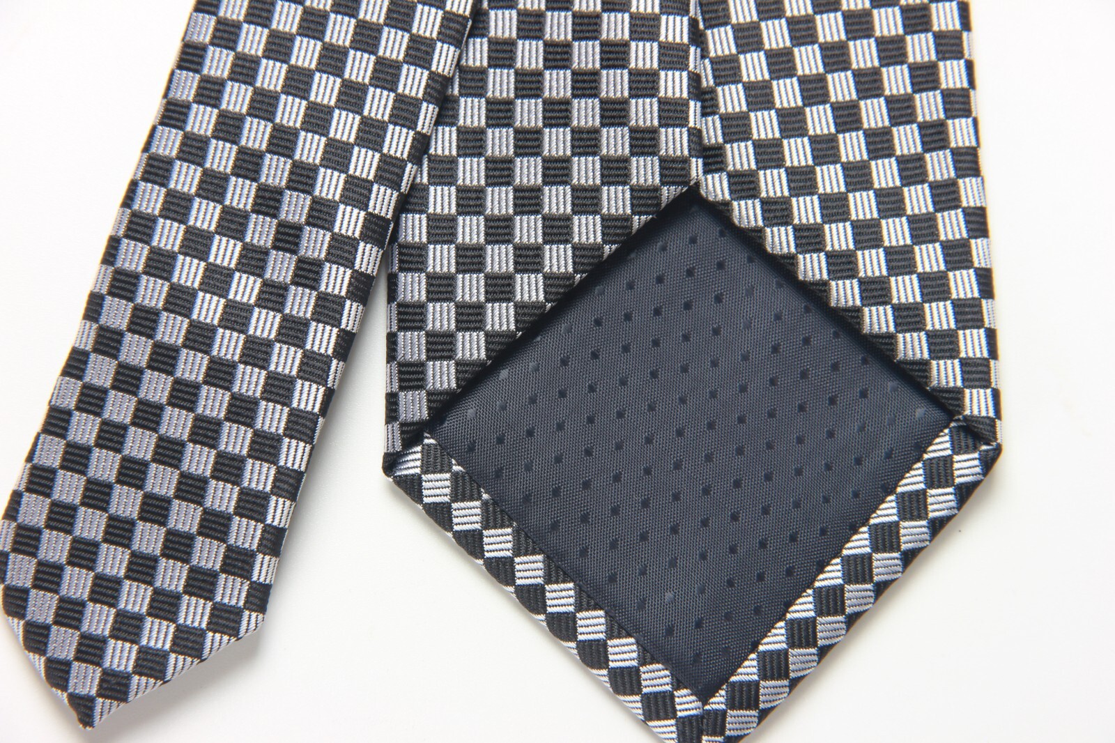 New Classic Plaids Checks White Black JACQUARD WOVEN 100% Silk Men’s Necktie Tie