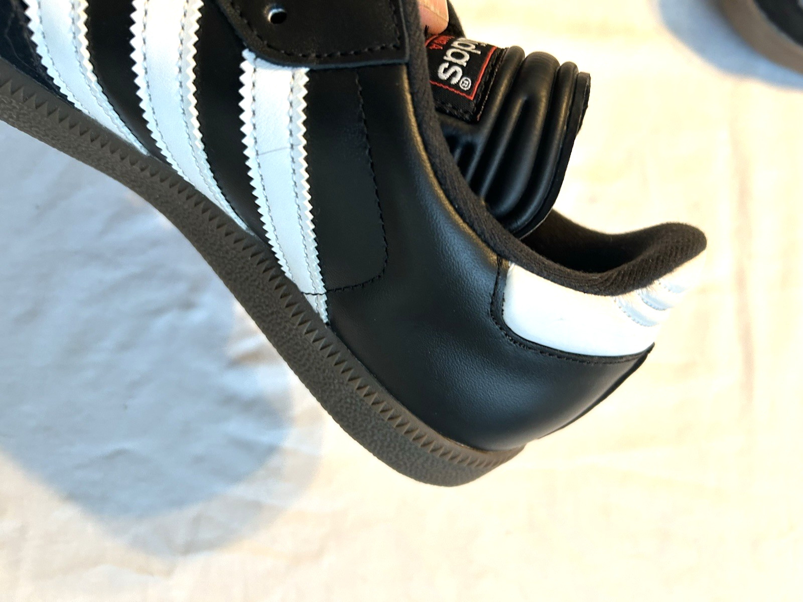Adidas Samba Classic – Black/White/Black Men’s 7 NWOB