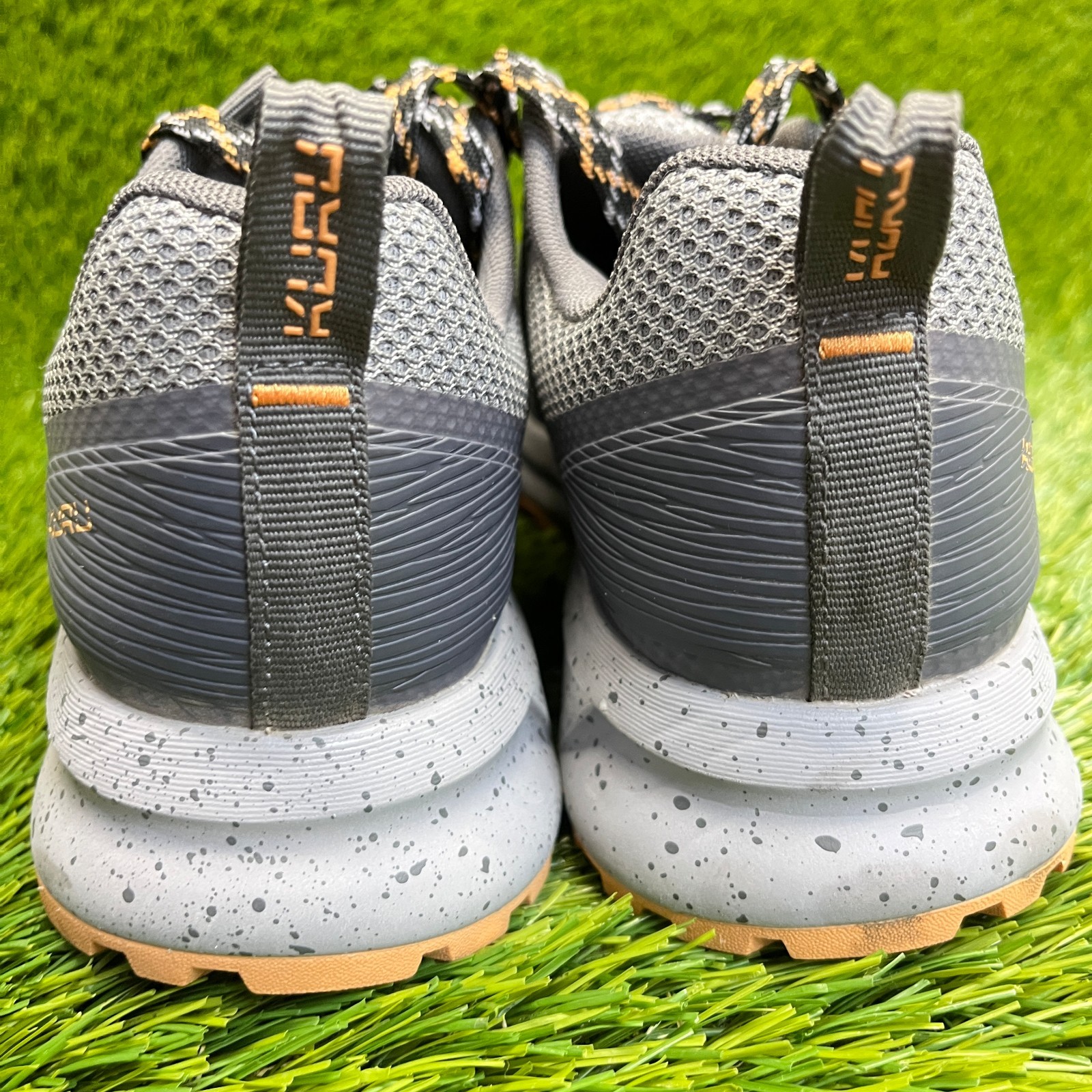 Kuru Atom Womens Size 7 Gray Athletic Trail Running Walking Shoes Sneakers