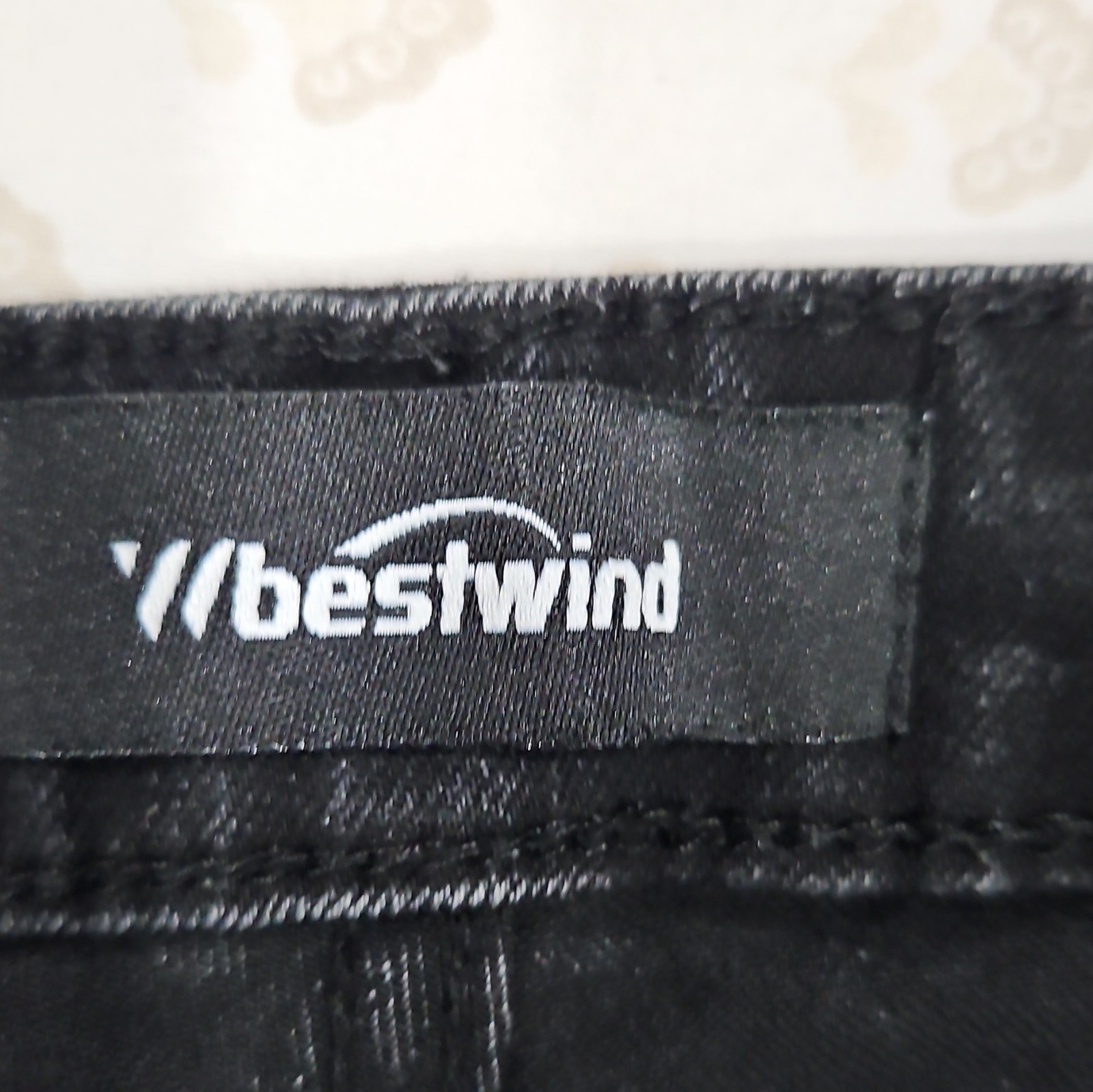bestwind Women’s Flared Slim Fit Dark Wash Black Stretch Denim Jeans 5-Pocket